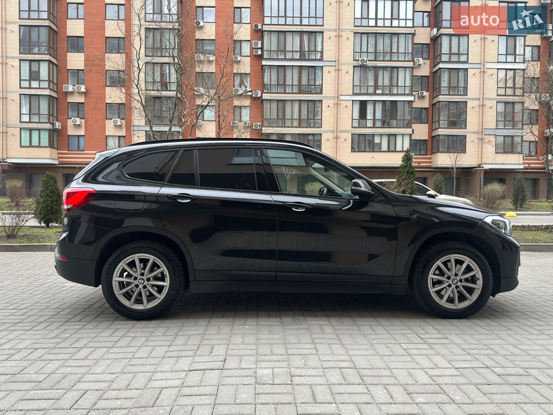 BMW X1 2022 VIN WBA11AD0305V10408 фото оголошення 4 з 57