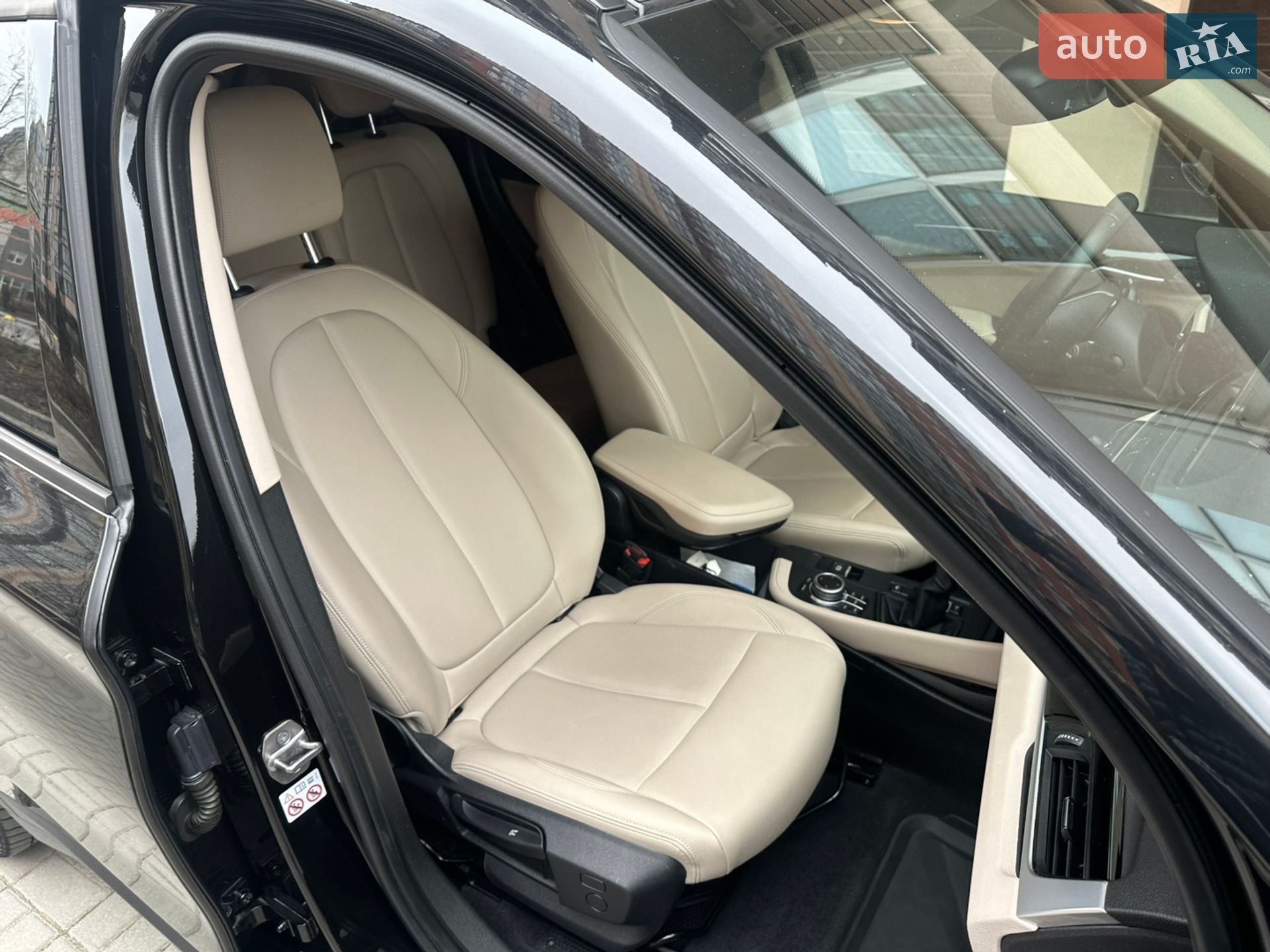 BMW X1 2022 VIN WBA11AD0305V10408 фото оголошення 50 з 57
