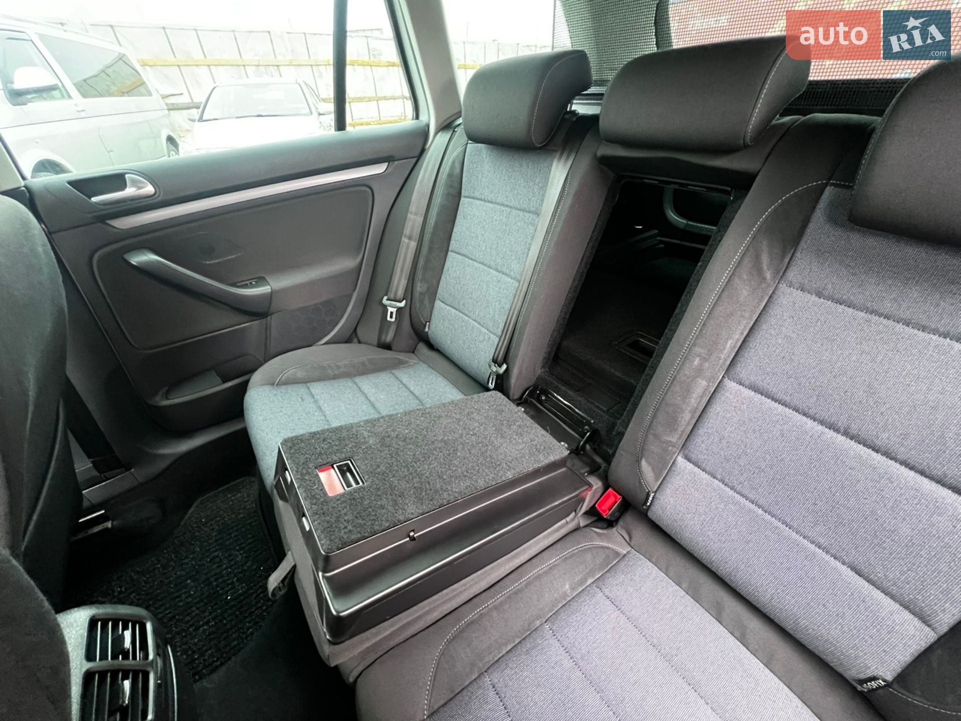 Volkswagen Golf 2011 VIN WVWZZZ1KZCM610100 фото оголошення 26 з 61