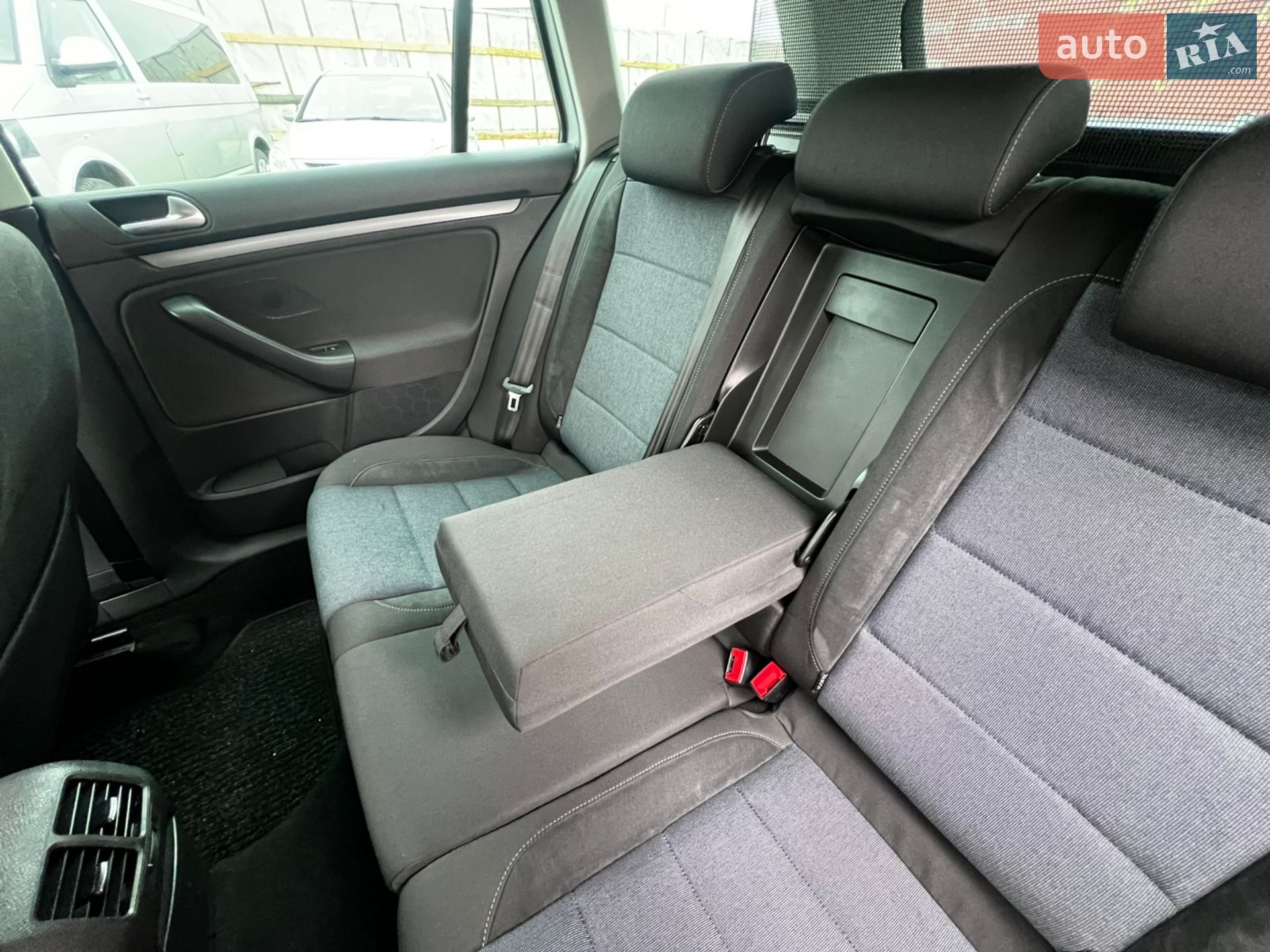 Volkswagen Golf 2011 VIN WVWZZZ1KZCM610100 фото оголошення 27 з 61