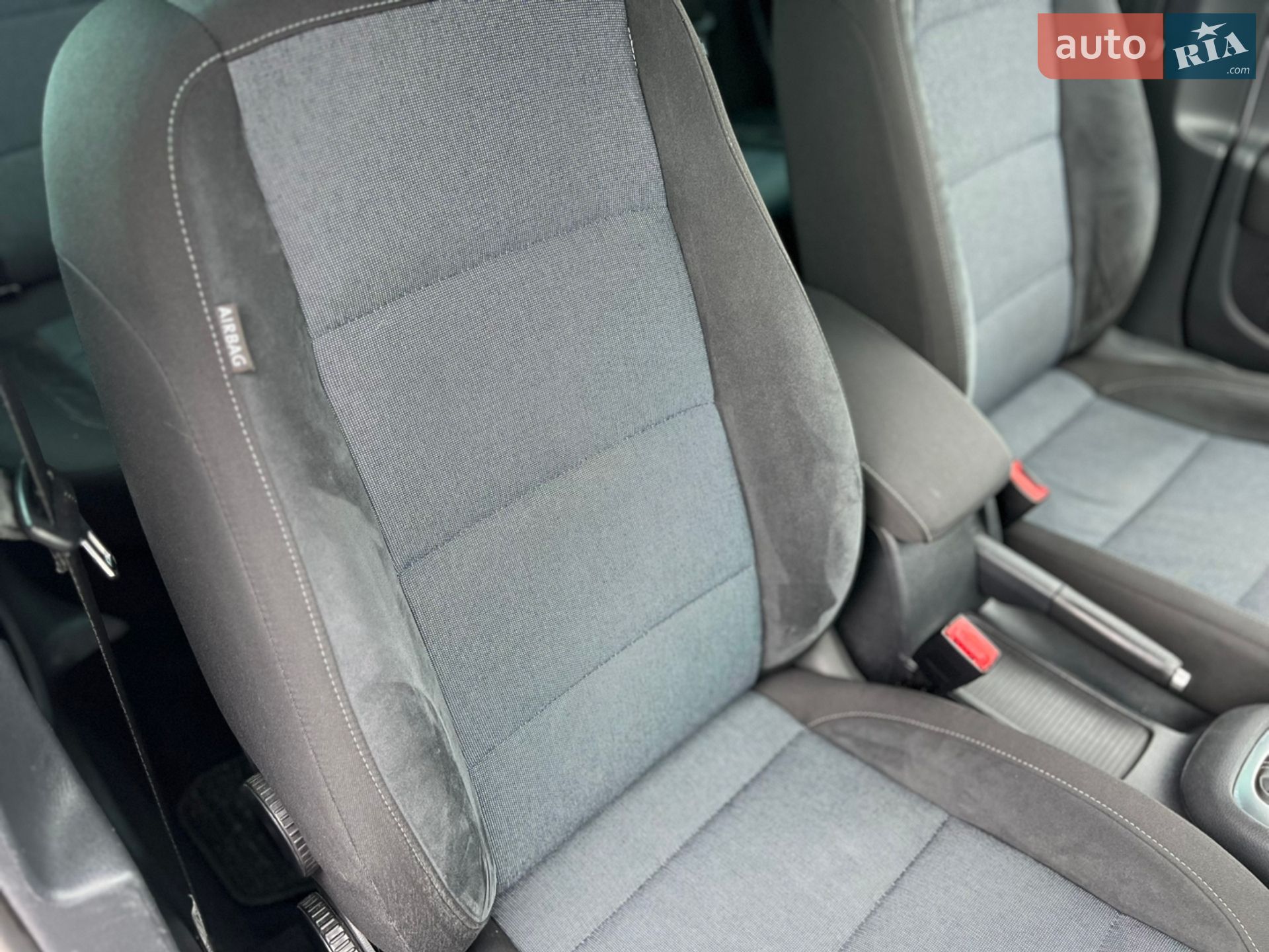 Volkswagen Golf 2011 VIN WVWZZZ1KZCM610100 фото оголошення 53 з 61
