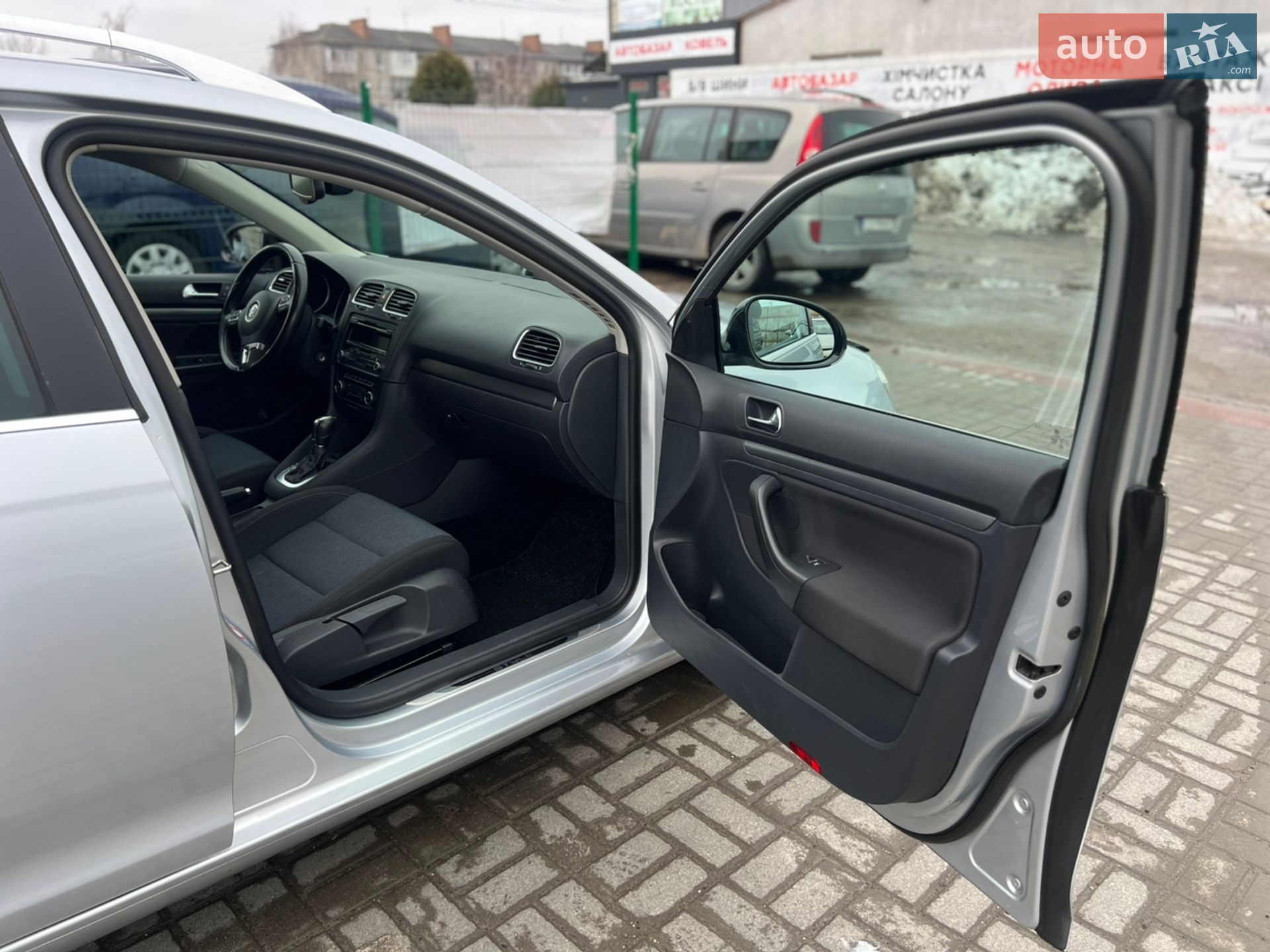 Volkswagen Golf 2011 VIN WVWZZZ1KZCM610100 фото оголошення 54 з 61