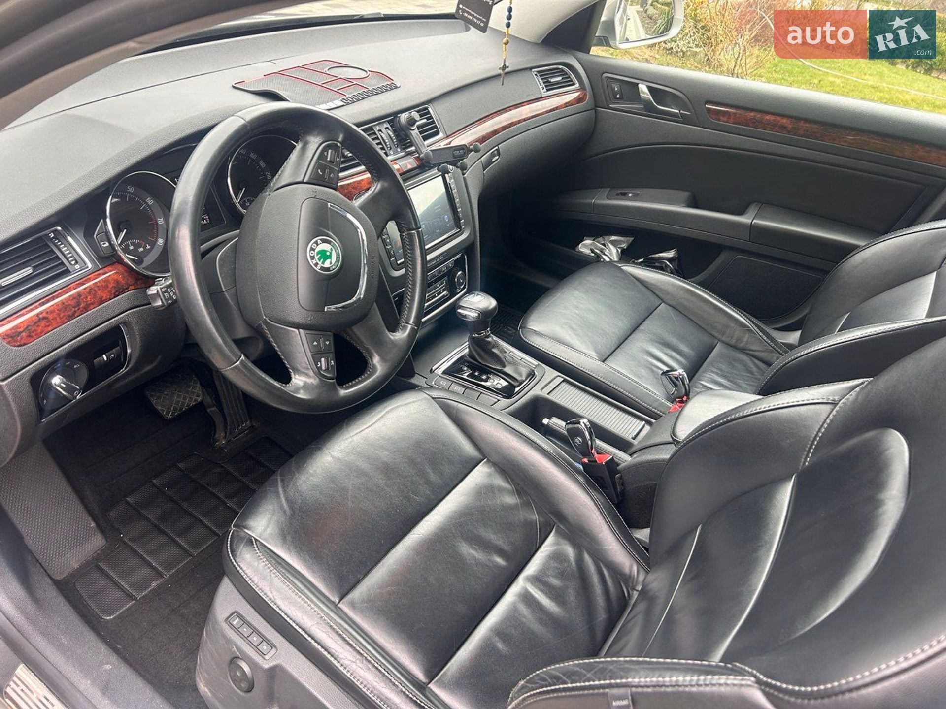 Skoda Superb 2011 VIN TMBJH93T5C9036080 фото оголошення 11 з 13