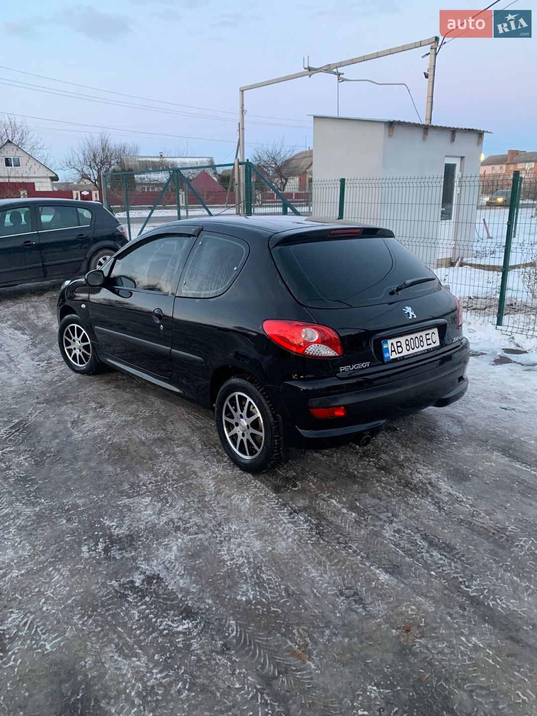 Peugeot 206 2010 VIN VF32LKFWAAY019970 фото оголошення 4 з 8