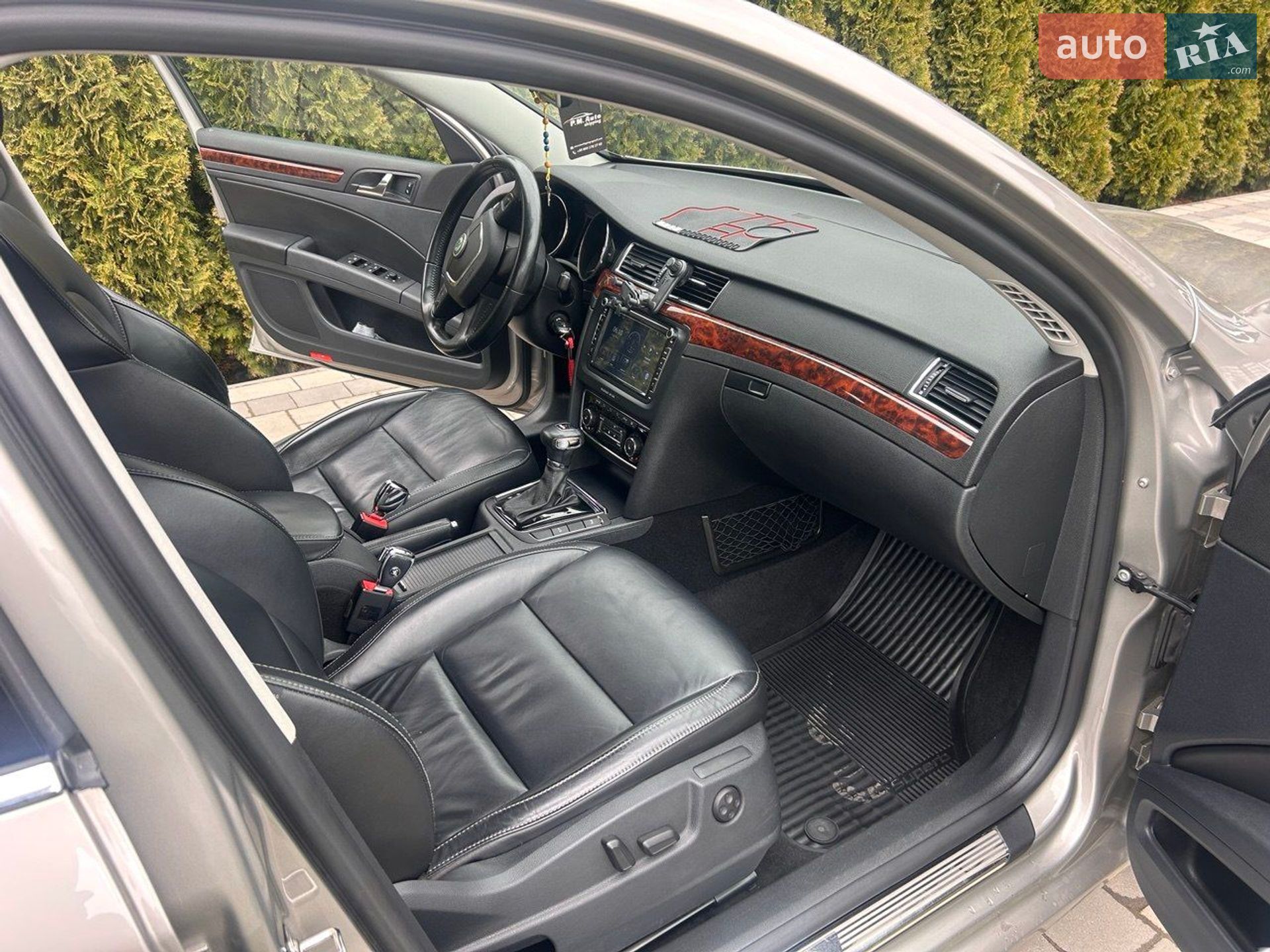 Skoda Superb 2011 VIN TMBJH93T5C9036080 фото оголошення 12 з 13