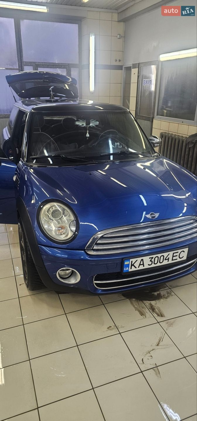 Mini Cooper 2008 VIN WMWMG31070TL29593 фото оголошення 7 з 27