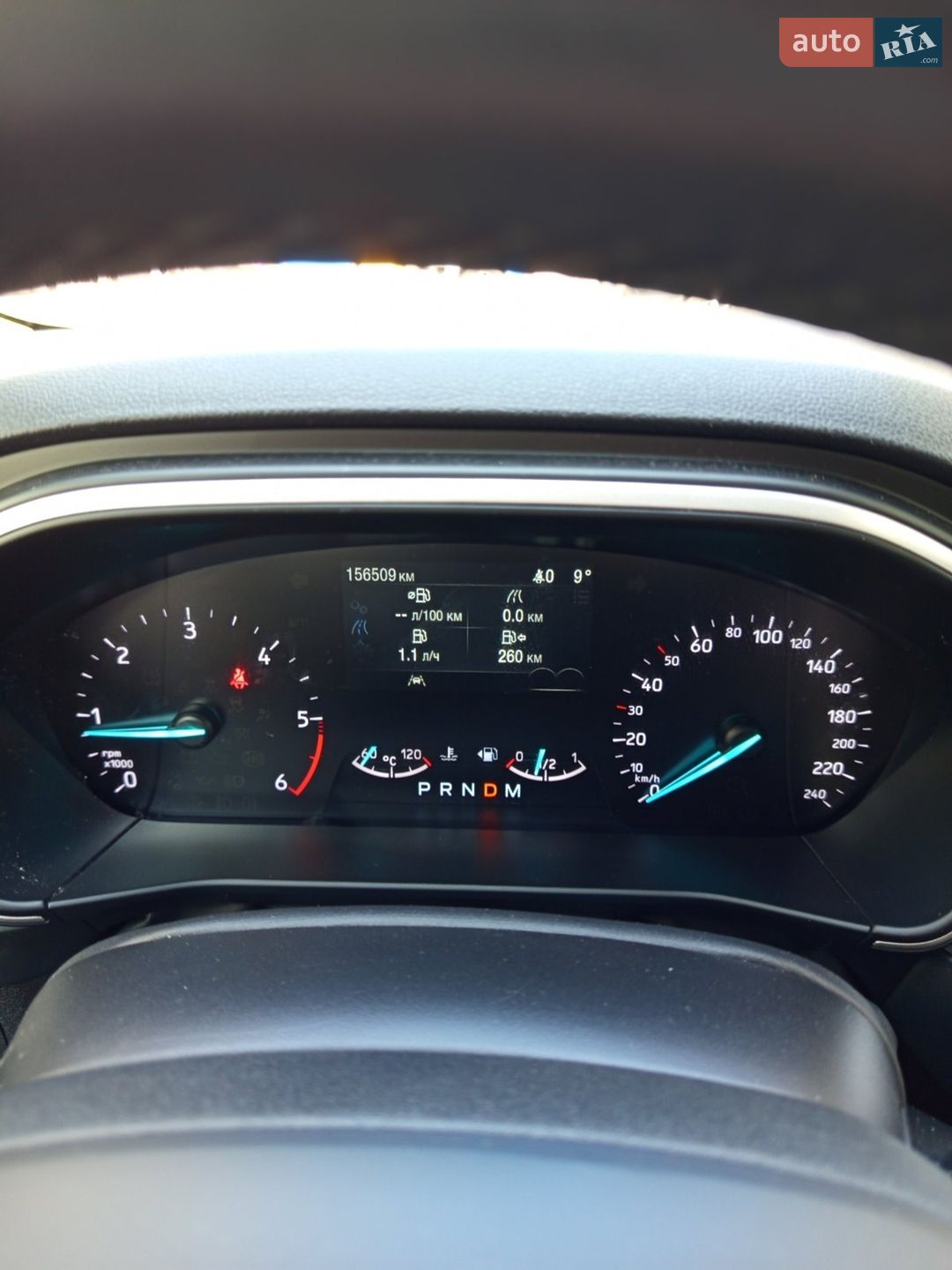 Ford Focus 2018 VIN WF0PXXGCHPJG12901 фото оголошення 3 з 17