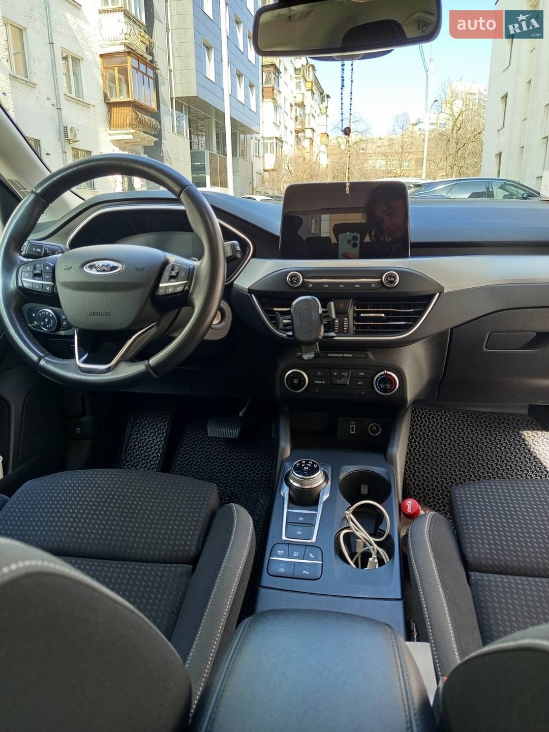 Ford Focus 2018 VIN WF0PXXGCHPJG12901 фото оголошення 9 з 17