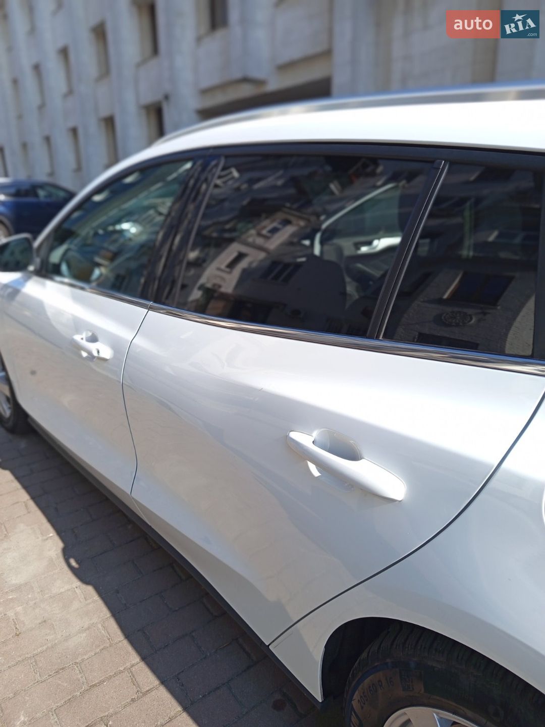 Ford Focus 2018 VIN WF0PXXGCHPJG12901 фото оголошення 12 з 17