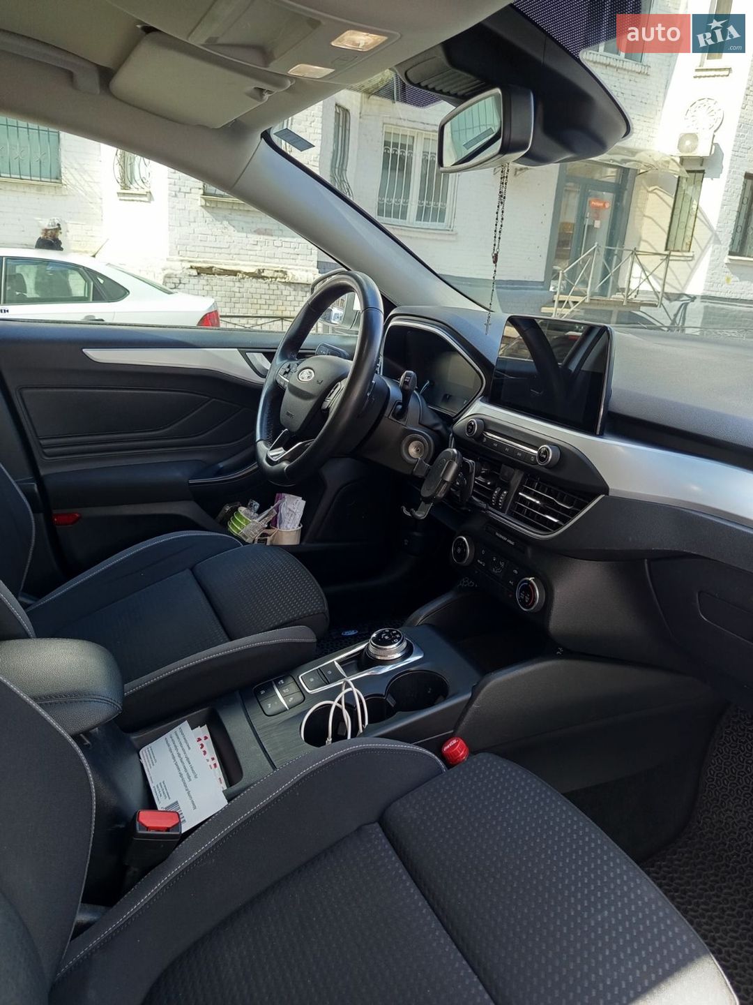 Ford Focus 2018 VIN WF0PXXGCHPJG12901 фото оголошення 14 з 17