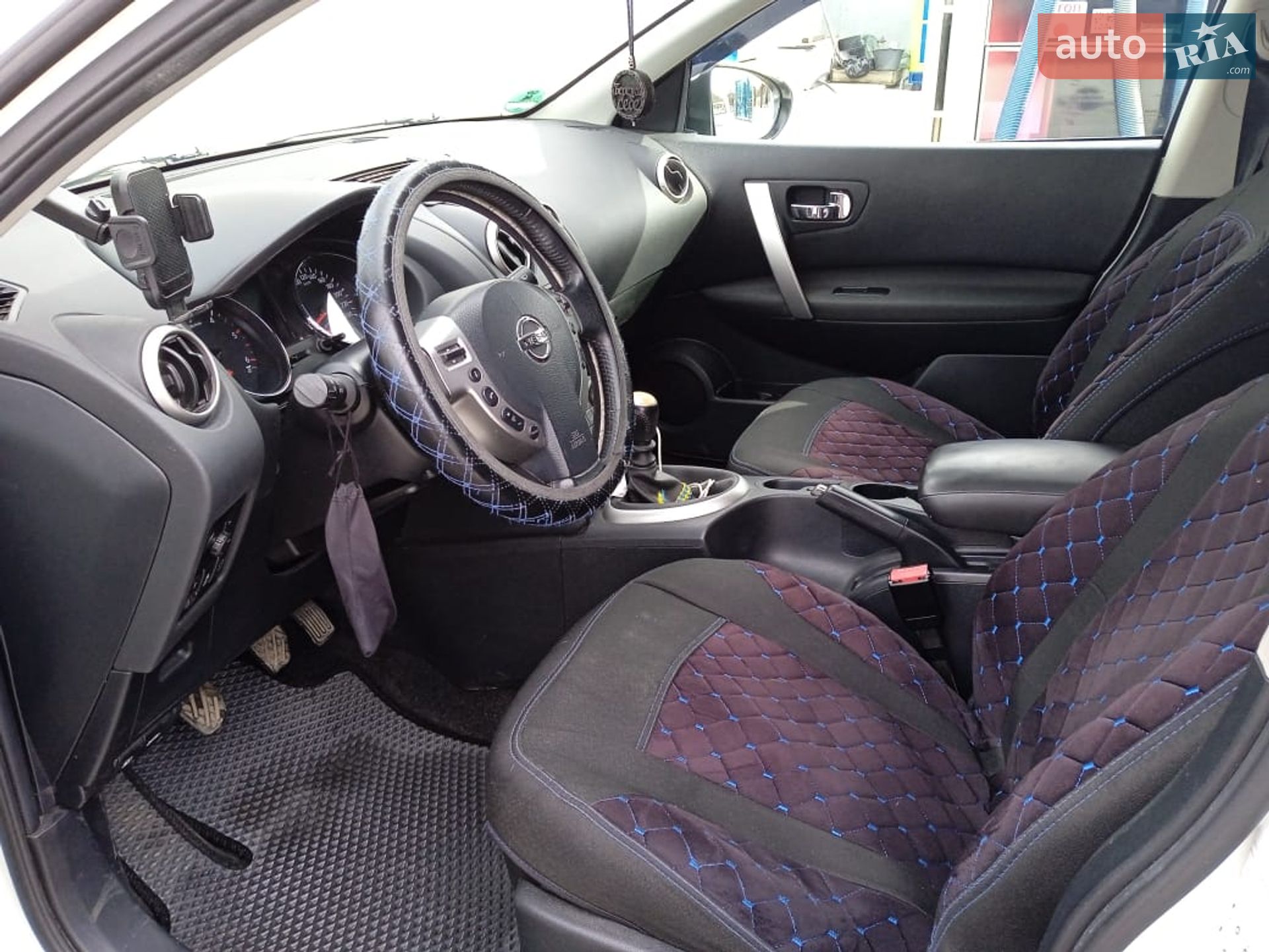 Nissan Qashqai 2013 VIN SJNFEAJ10U2857907 фото оголошення 2 з 10