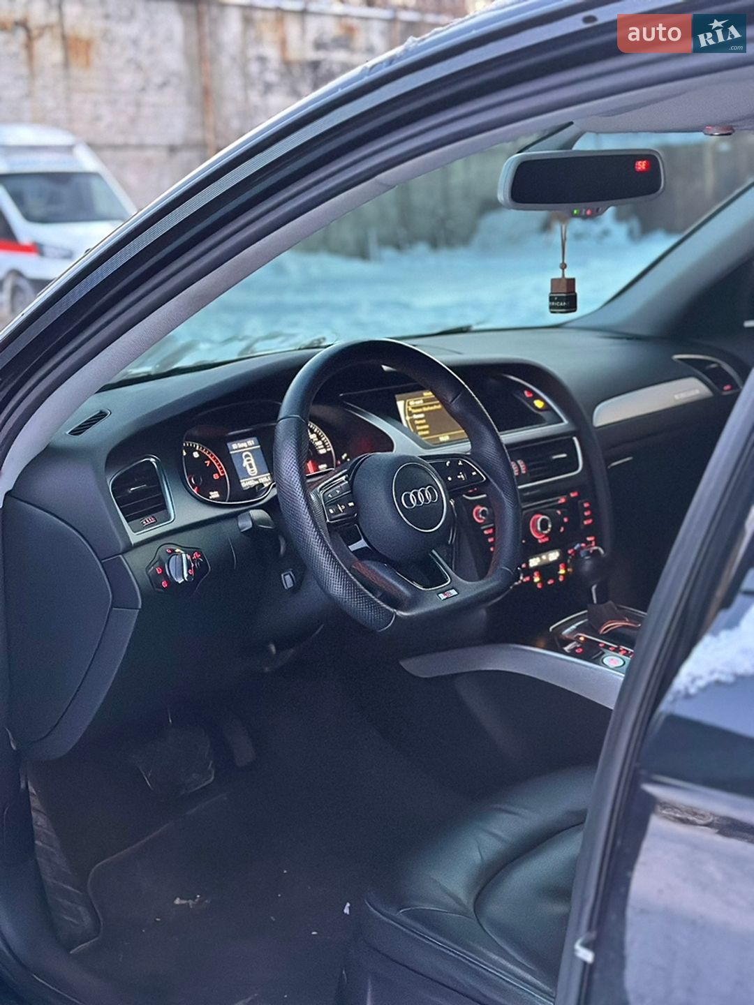 Audi A4 2014 VIN WAUFFAFL6EN032720 фото оголошення 10 з 10