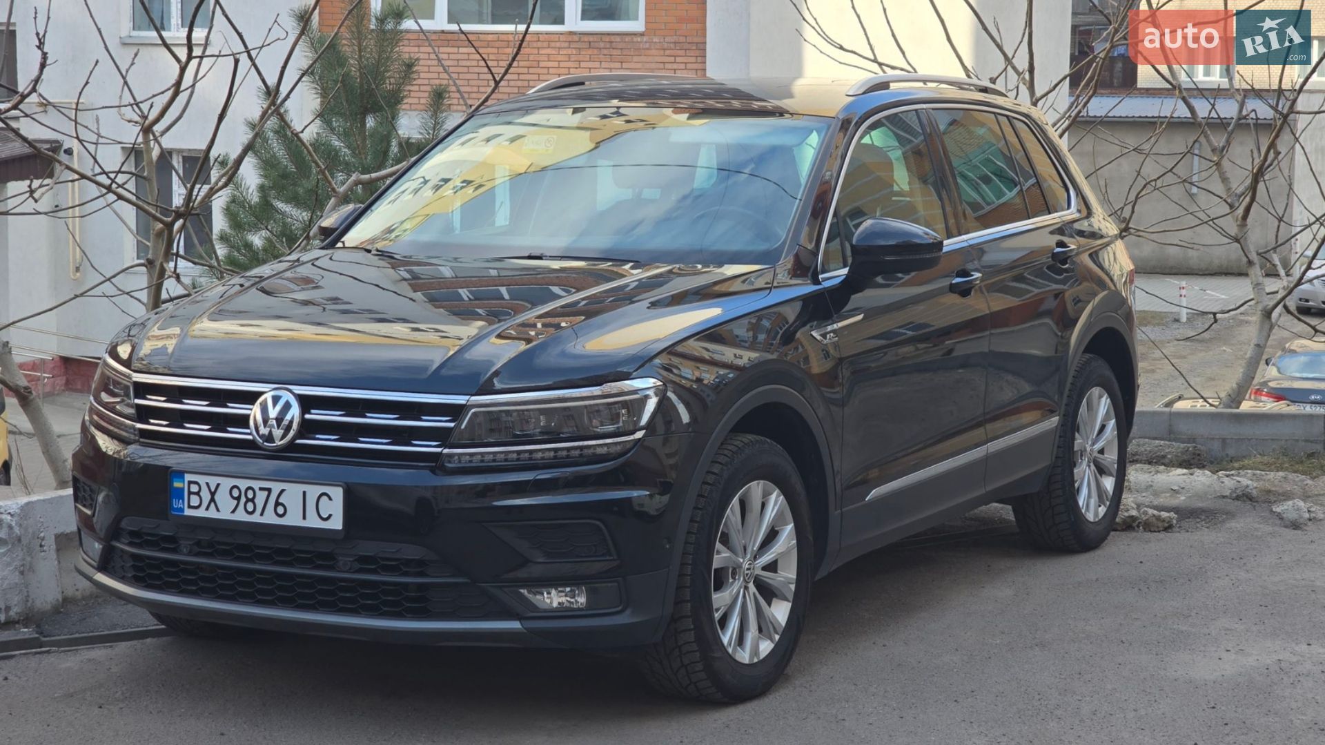 Volkswagen Tiguan 2017 VIN WVGZZZ5NZJW840720 фото оголошення 5 з 16