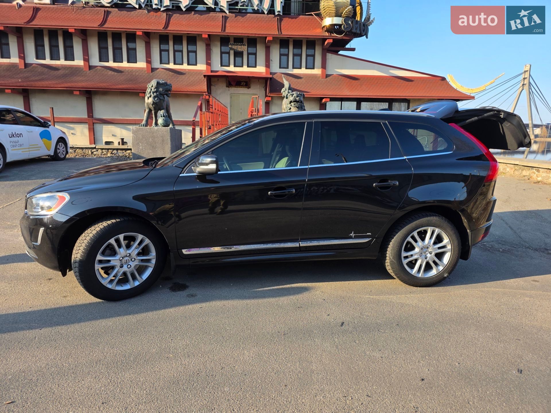 Volvo XC60 2015 VIN YV4612RM7G2863821 фото оголошення 19 з 20
