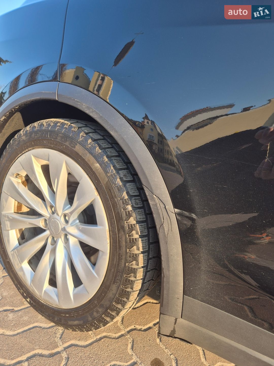 Tesla Model X 2018 VIN 5YJXCCE24JF093075 фото оголошення 14 з 14