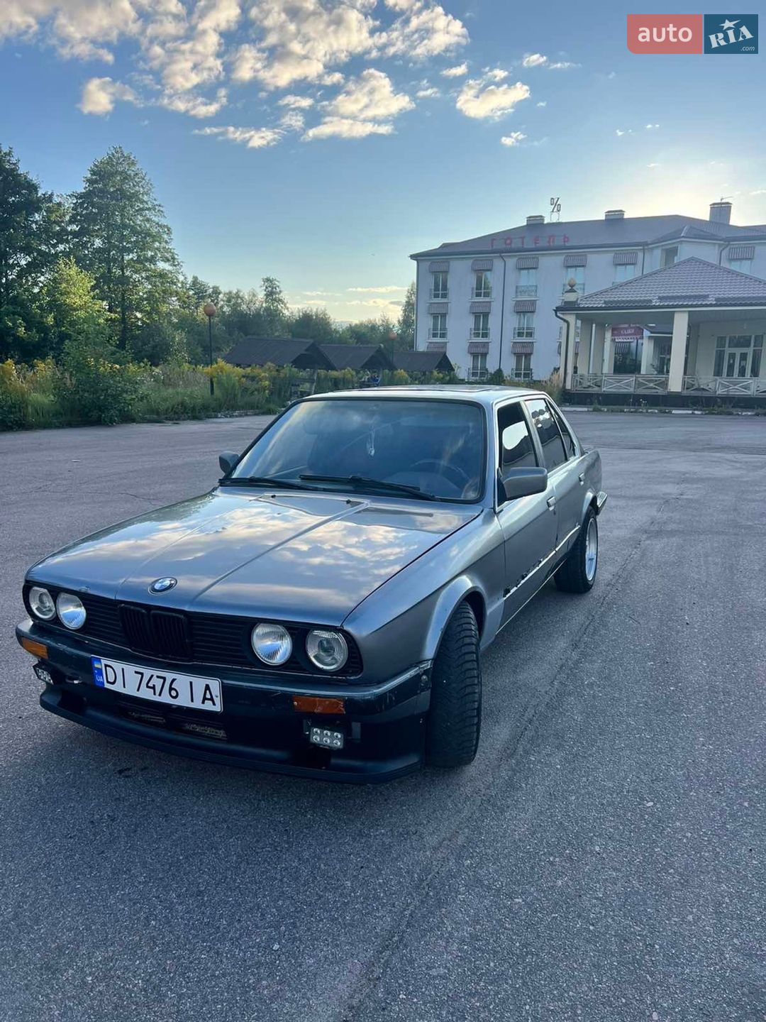 BMW 3 Series 1987 VIN WBAAE110701981624 фото оголошення 17 з 19