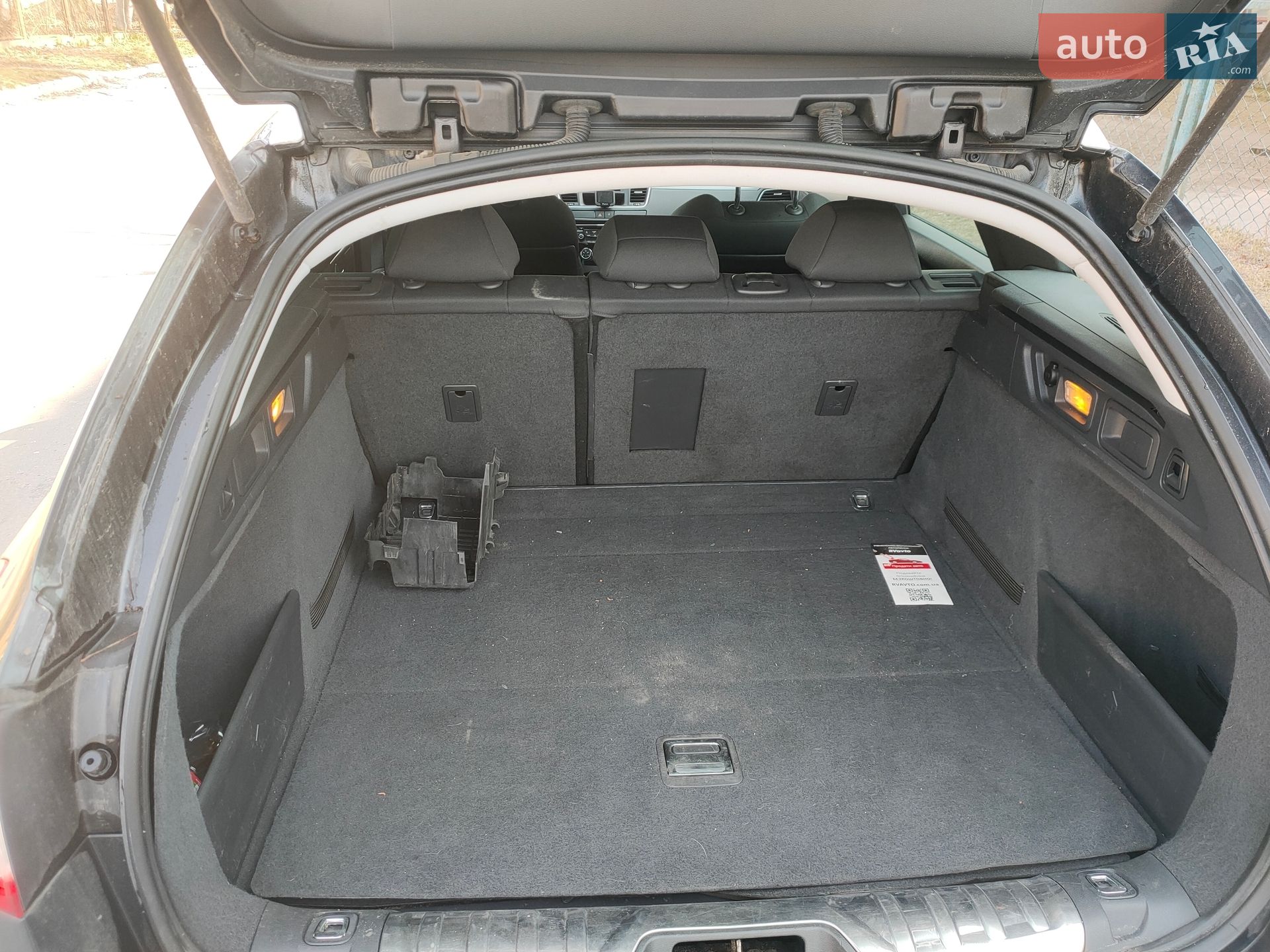 Peugeot 508 2011 VIN VF38ERHF8BL042703 фото оголошення 13 з 25