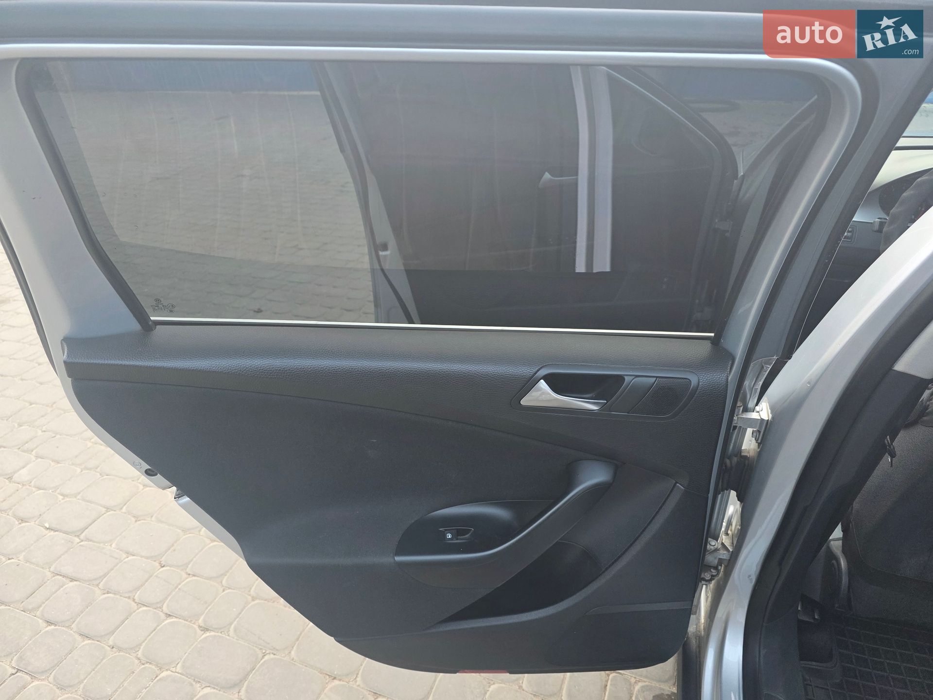 Volkswagen Passat 2009 VIN WVWZZZ3CZ9E090935 фото оголошення 4 з 28