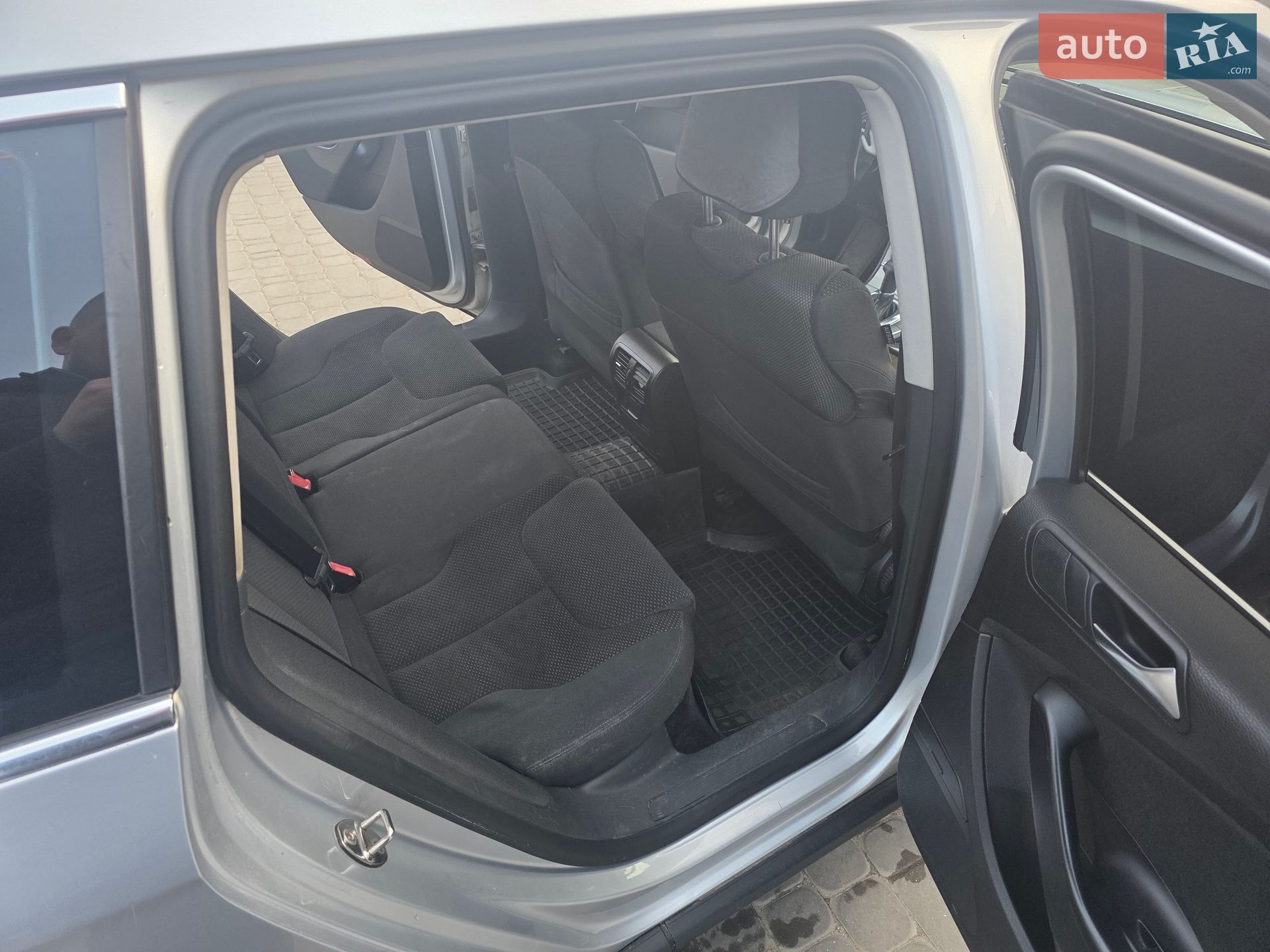 Volkswagen Passat 2009 VIN WVWZZZ3CZ9E090935 фото оголошення 12 з 28