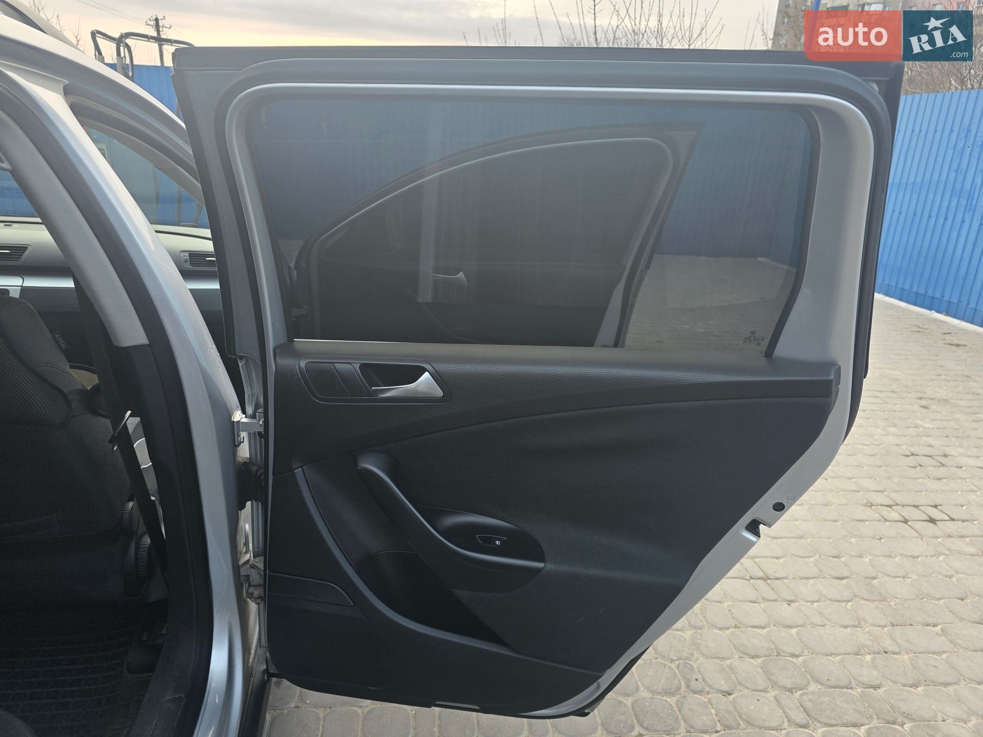 Volkswagen Passat 2009 VIN WVWZZZ3CZ9E090935 фото оголошення 13 з 28