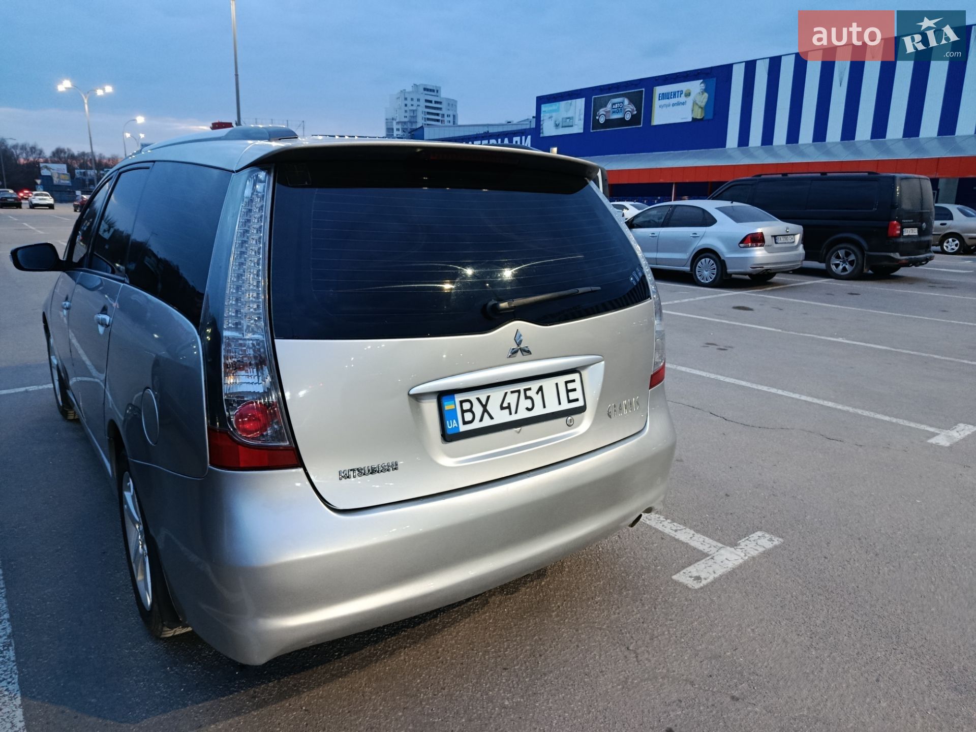 Mitsubishi Grandis 2007 VIN JMBLRNA4W8Z001046 фото оголошення 7 з 17