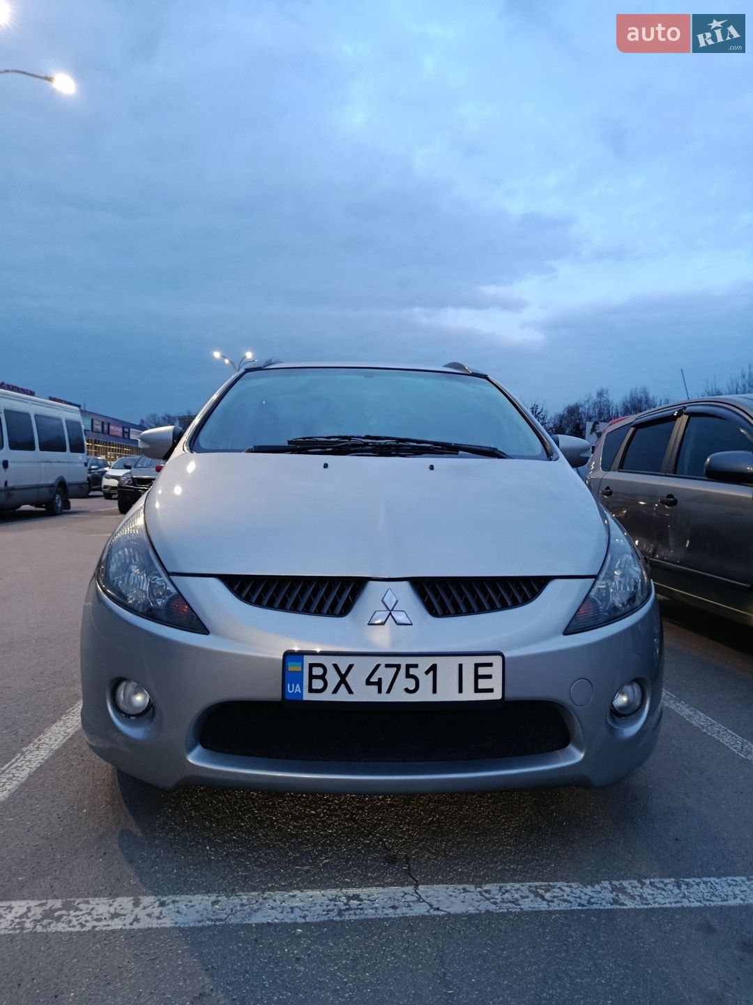 Mitsubishi Grandis 2007 VIN JMBLRNA4W8Z001046 фото оголошення 12 з 17