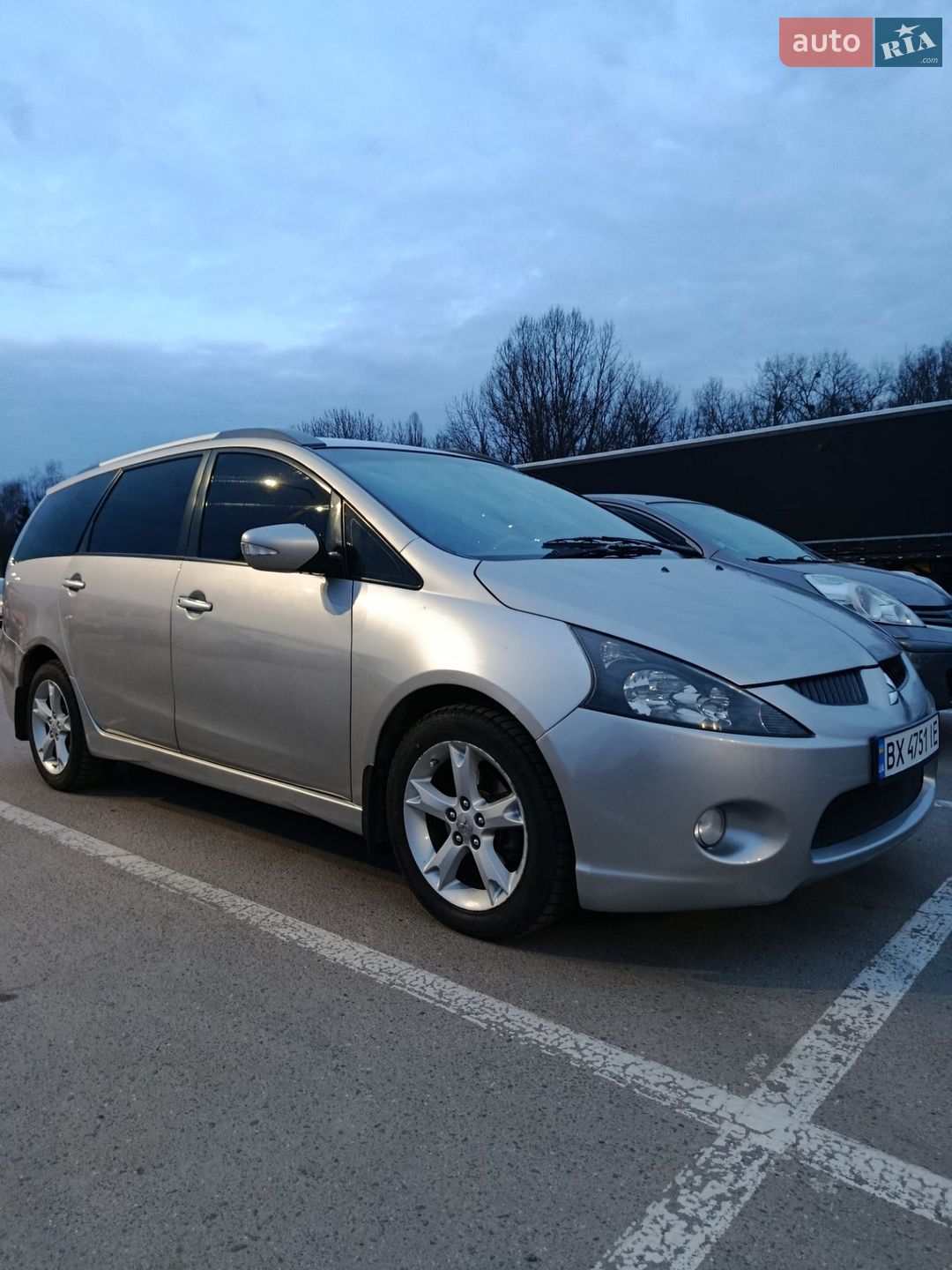 Mitsubishi Grandis 2007 VIN JMBLRNA4W8Z001046 фото оголошення 16 з 17