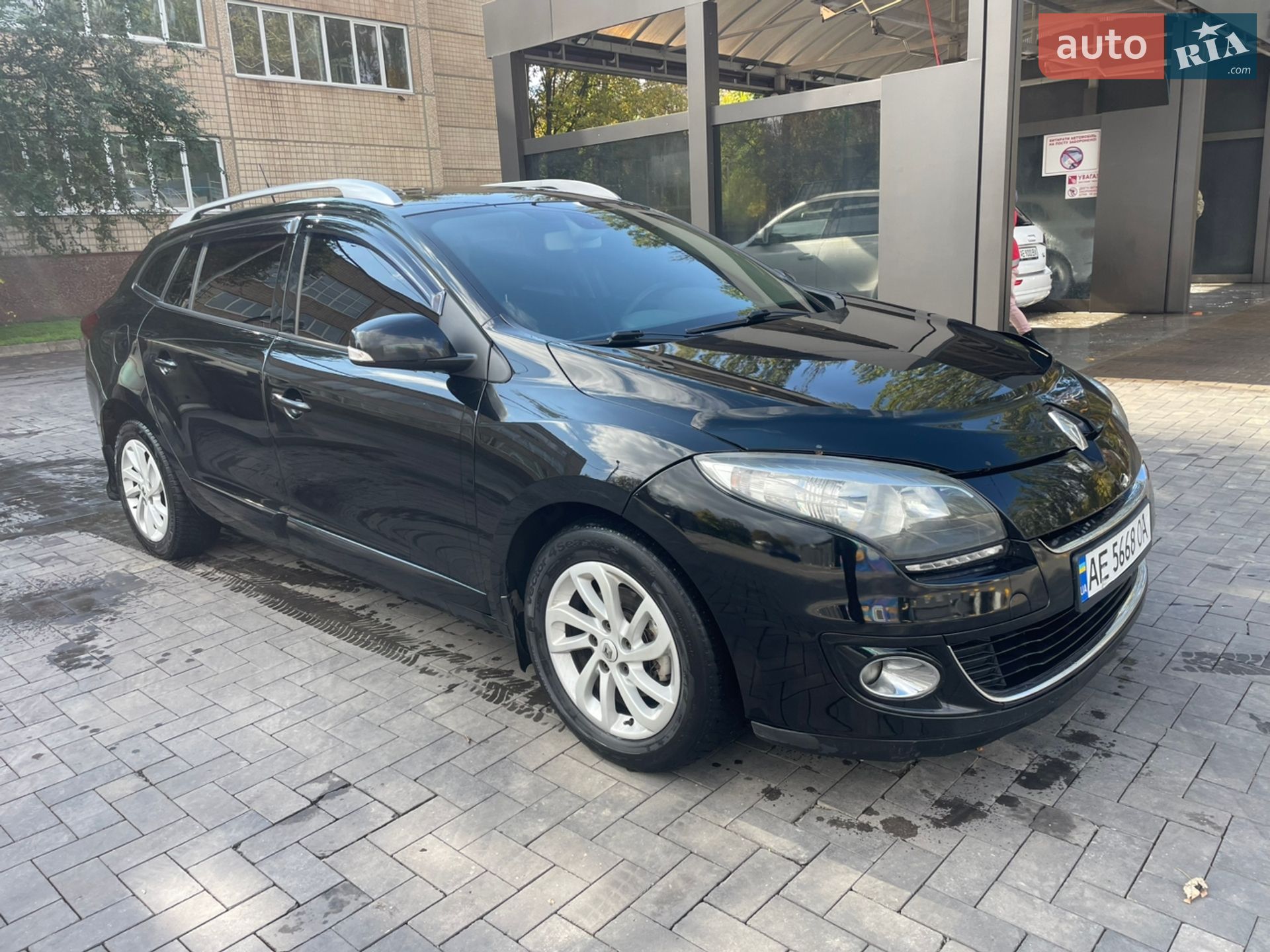 Renault Megane 2012 VIN VF1KZ1G0248172302 фото оголошення 2 з 17
