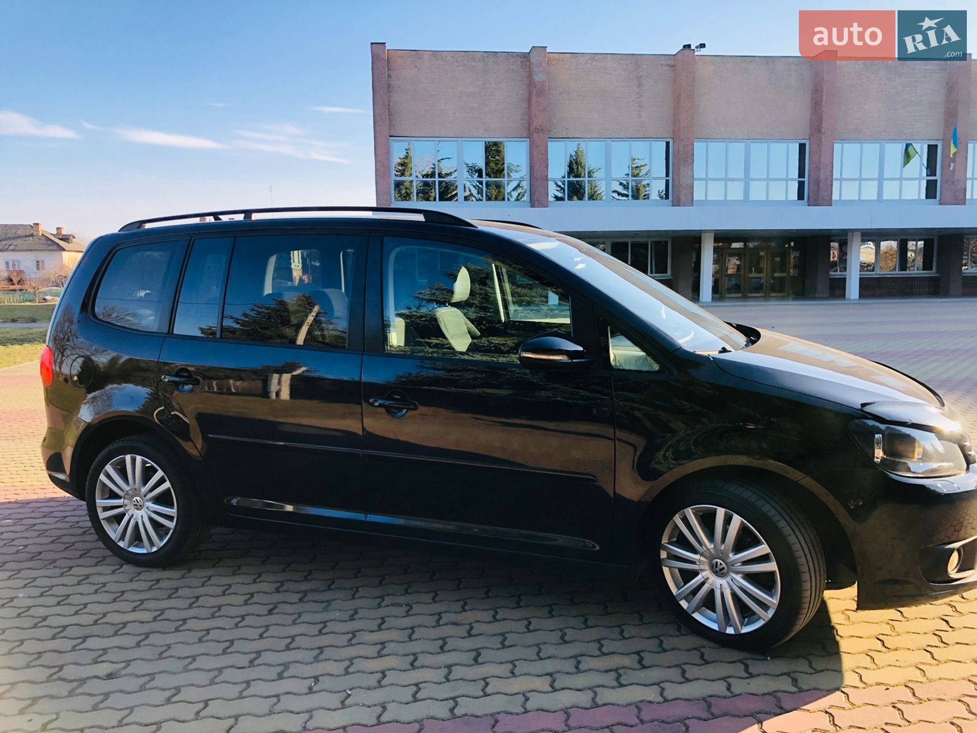 Volkswagen Touran 2015 VIN WVGZZZ1TZFW087668 фото оголошення 8 з 31