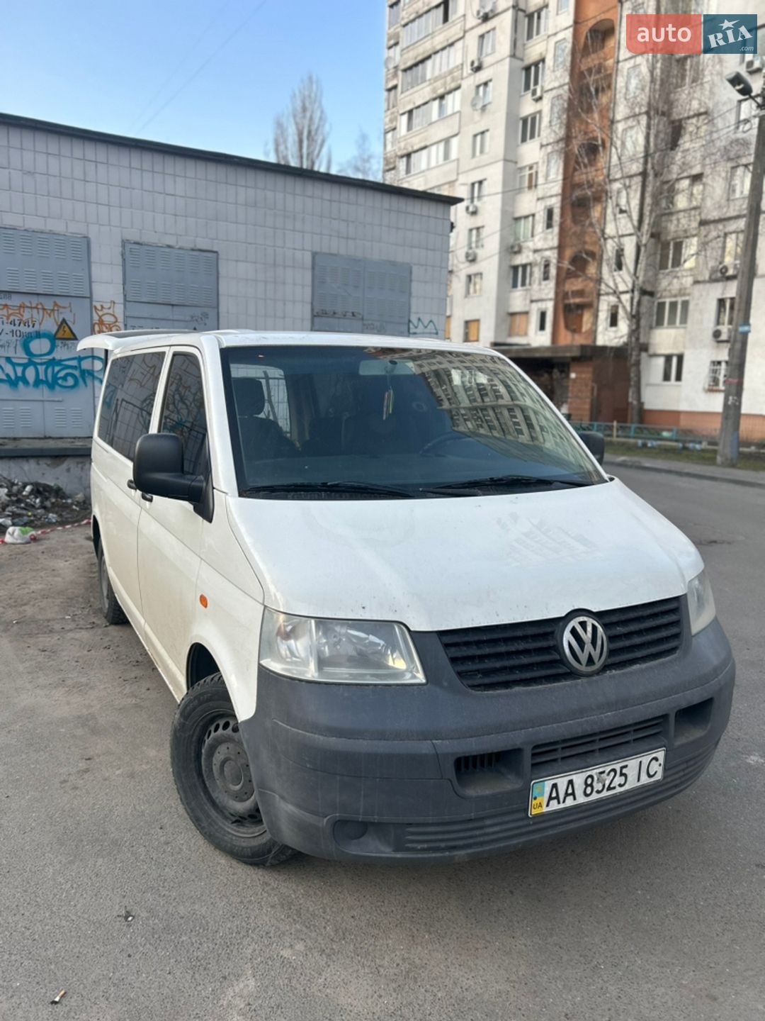 Volkswagen Transporter 2004 VIN WV1ZZZ7HZ4H063945 фото оголошення 2 з 11