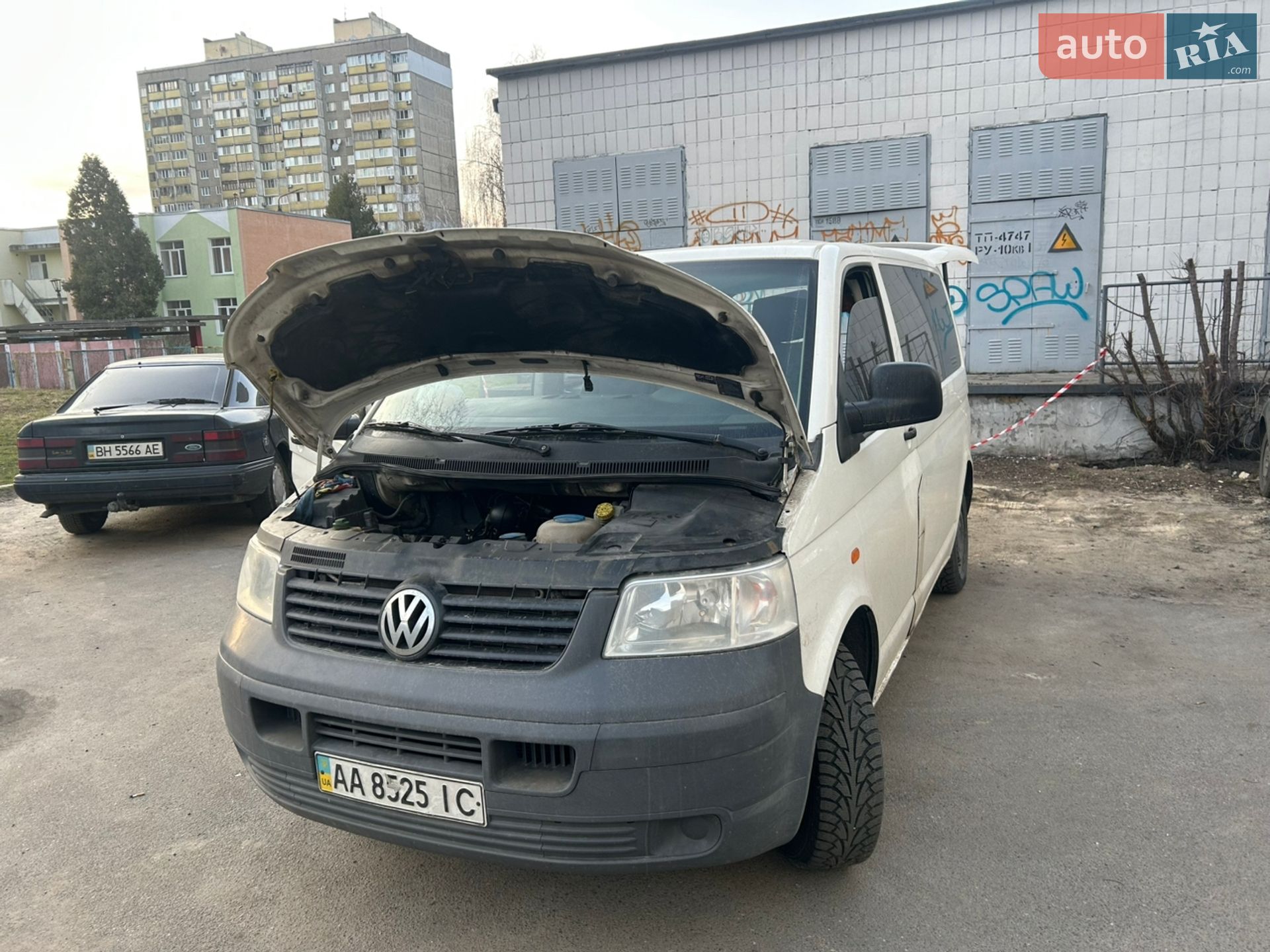 Volkswagen Transporter 2004 VIN WV1ZZZ7HZ4H063945 фото оголошення 4 з 11