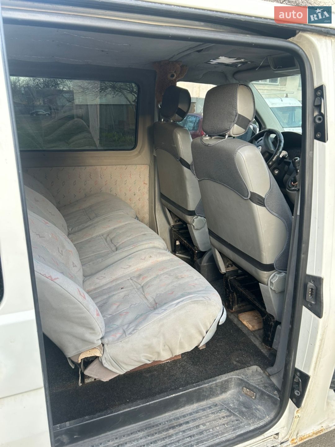 Volkswagen Transporter 2004 VIN WV1ZZZ7HZ4H063945 фото оголошення 9 з 11