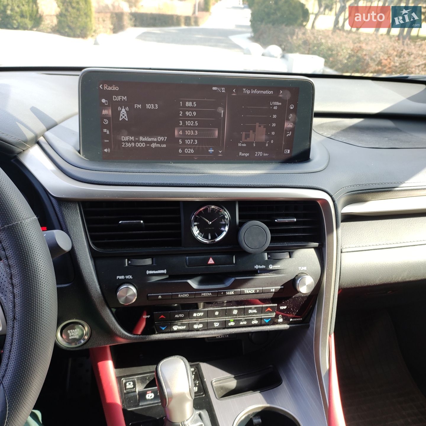 Lexus RX 2021 VIN 2T2SZMDA1MC288319 фото оголошення 3 з 31