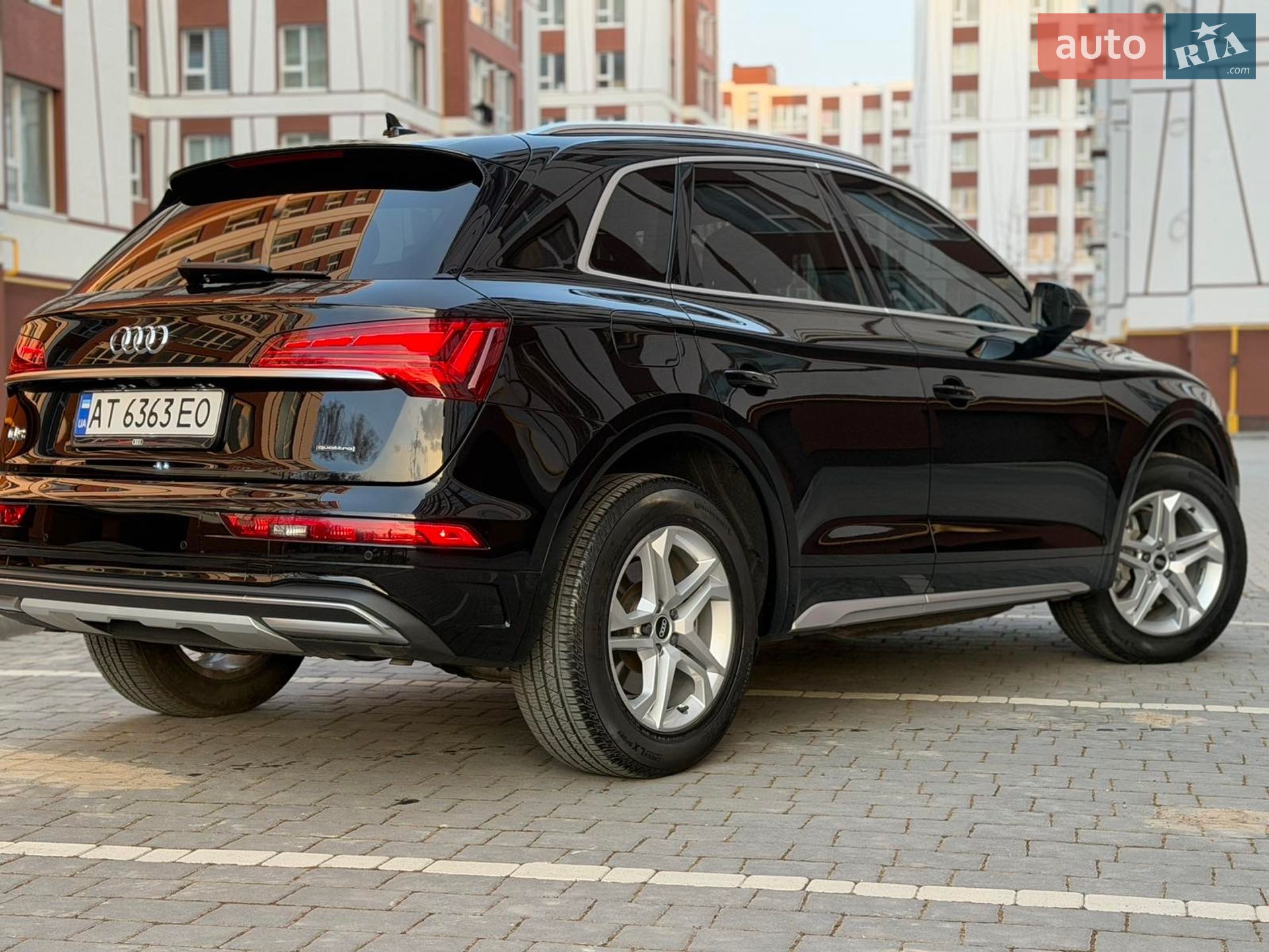 Audi Q5 2020 VIN WA1AAAFY8M2003740 фото оголошення 77 з 99