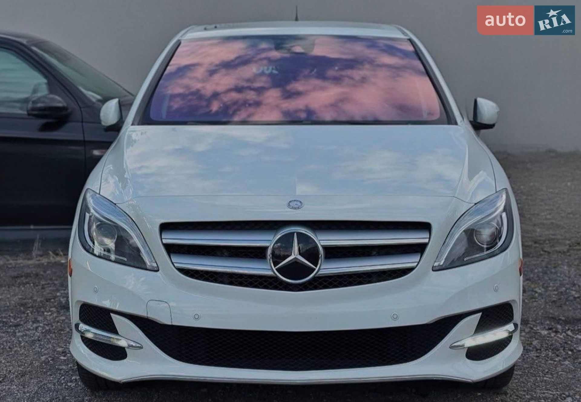 Mercedes-Benz B-Class 2016 VIN WDDVP9AB8GJ010016 фото оголошення 2 з 12