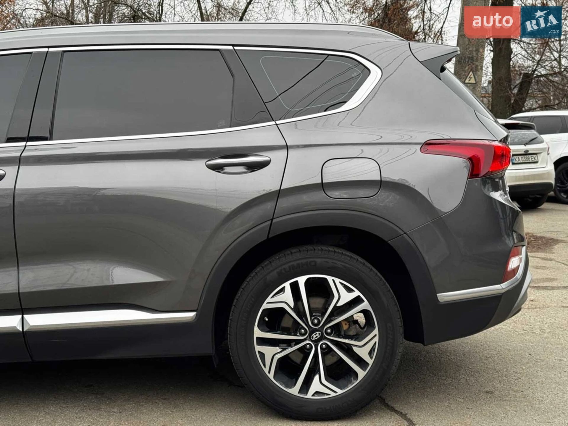 Hyundai Santa FE 2019 VIN KMHS381BBLU221787 фото оголошення 9 з 54