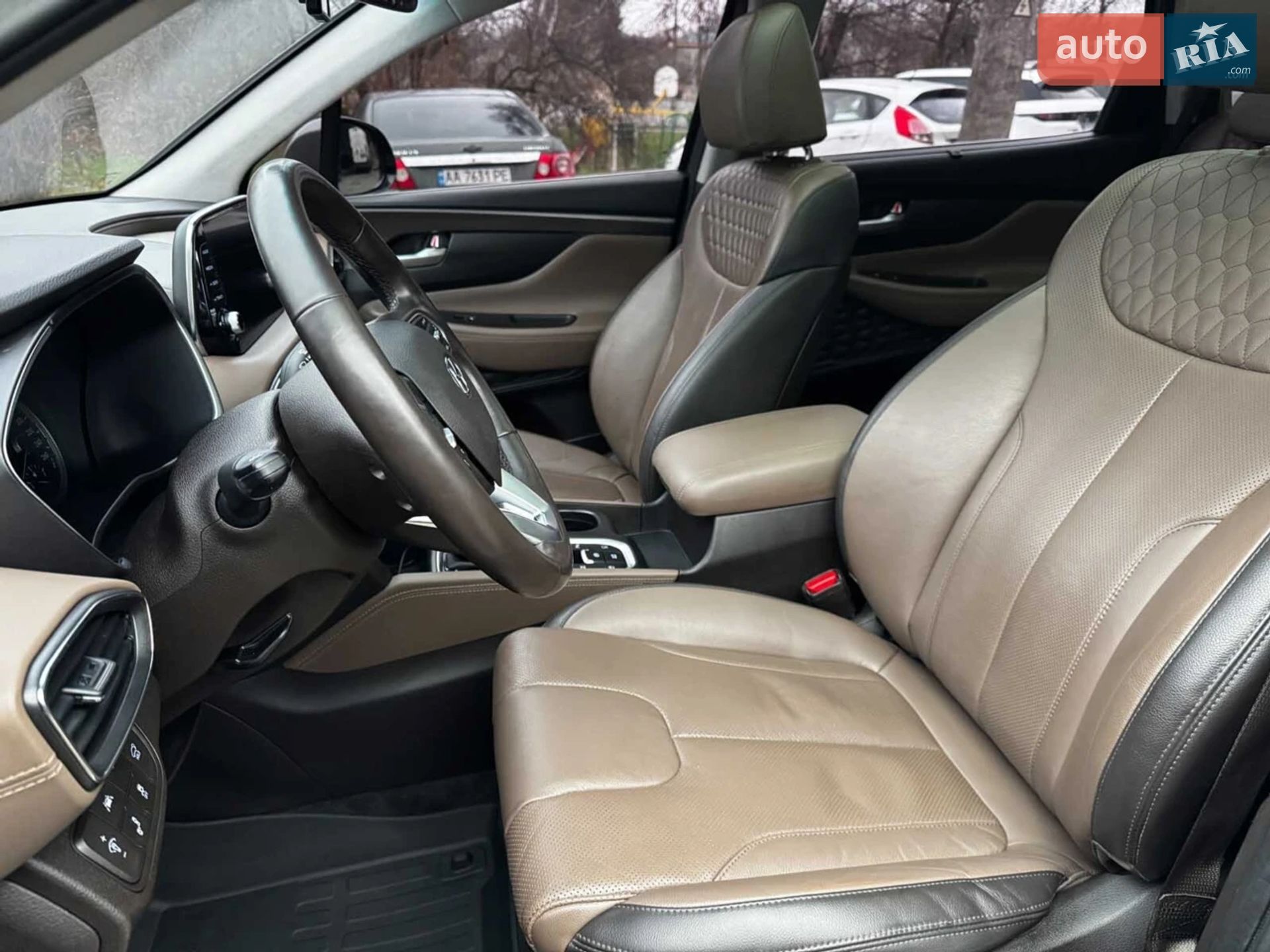 Hyundai Santa FE 2019 VIN KMHS381BBLU221787 фото оголошення 27 з 54