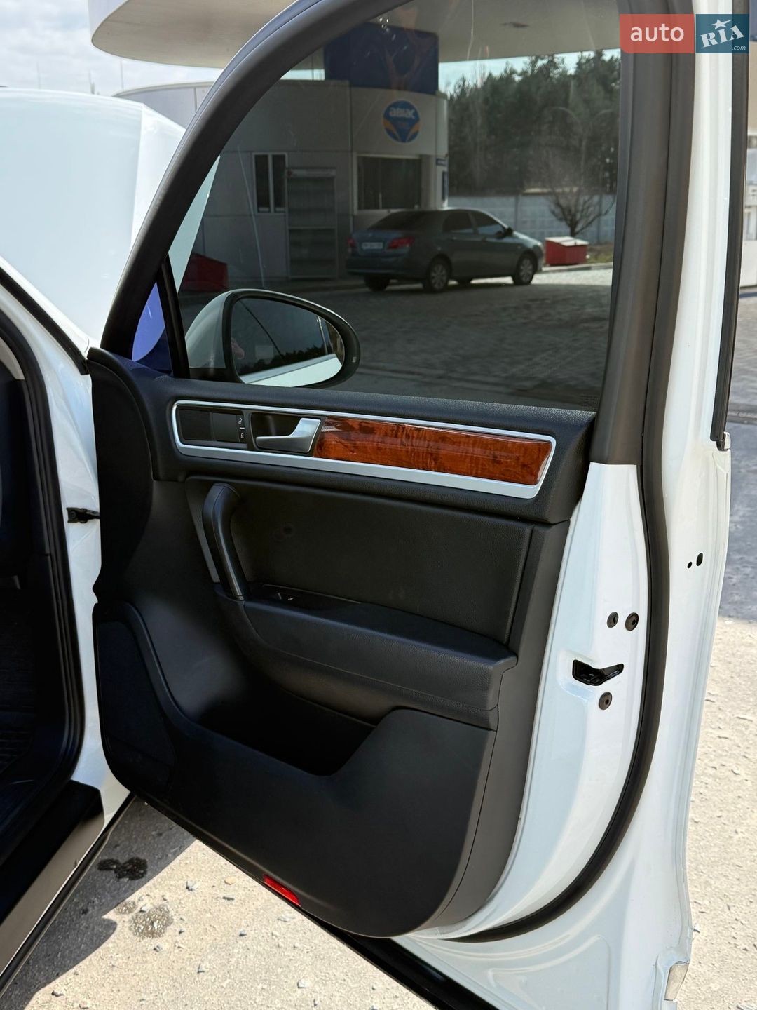 Volkswagen Touareg 2012 VIN WVGZZZ7PZCD059079 фото оголошення 30 з 35