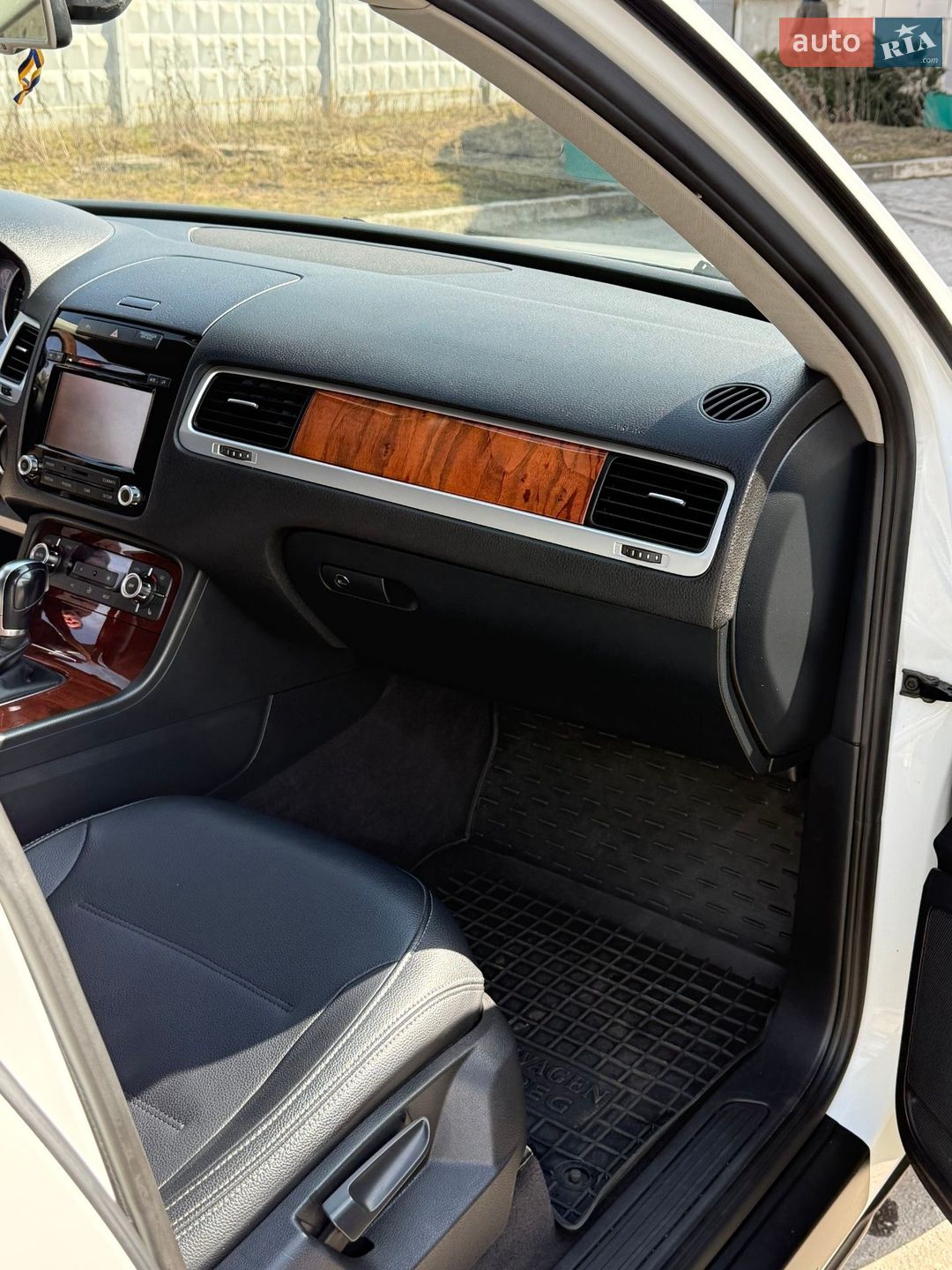 Volkswagen Touareg 2012 VIN WVGZZZ7PZCD059079 фото оголошення 32 з 35