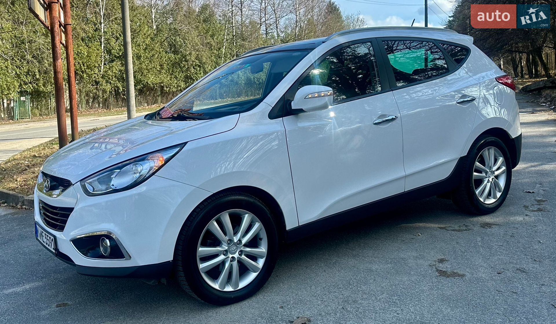 Hyundai ix35 2012 VIN TMAJU81VDCJ276588 фото оголошення 3 з 49
