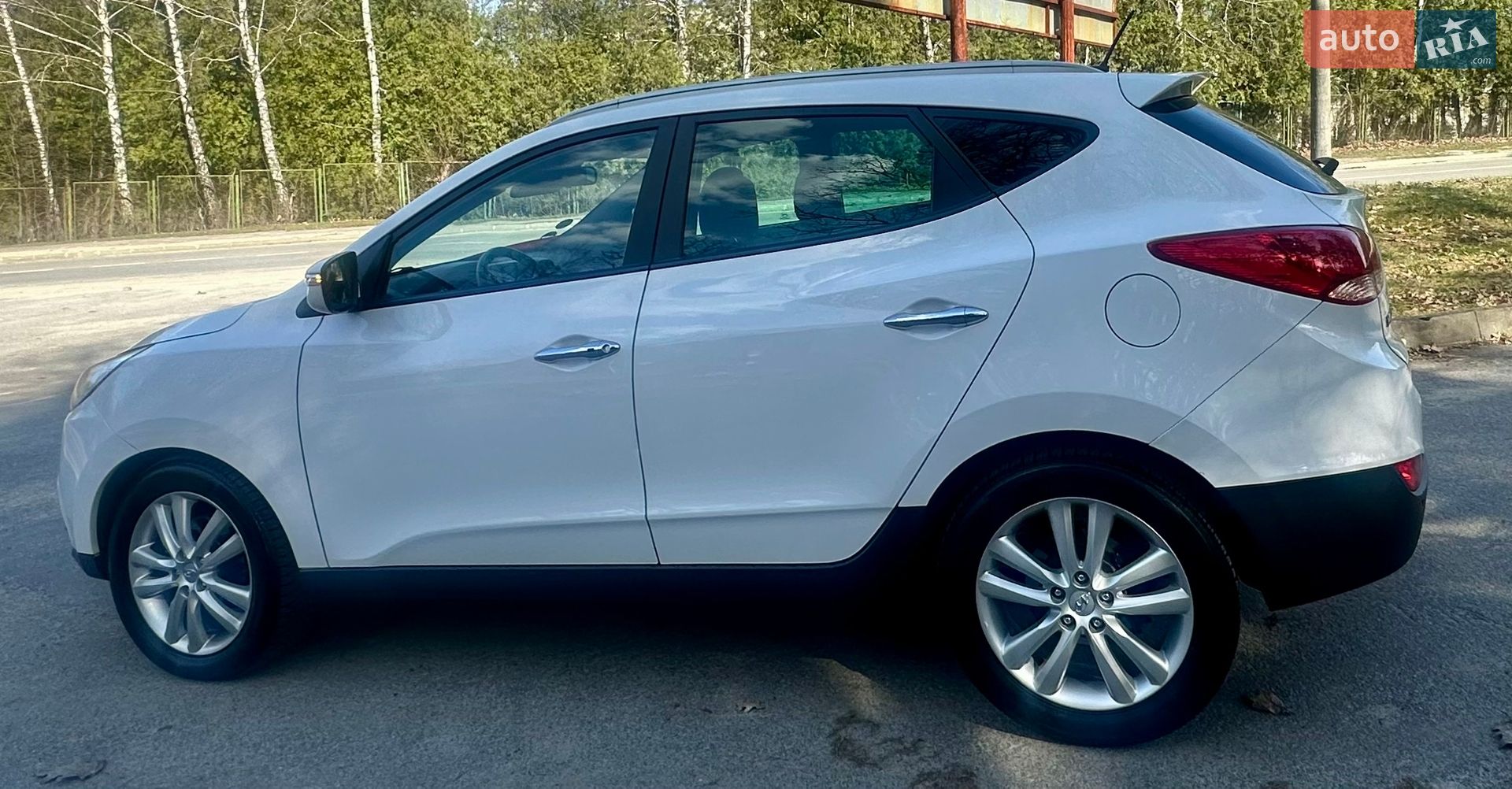 Hyundai ix35 2012 VIN TMAJU81VDCJ276588 фото оголошення 8 з 49