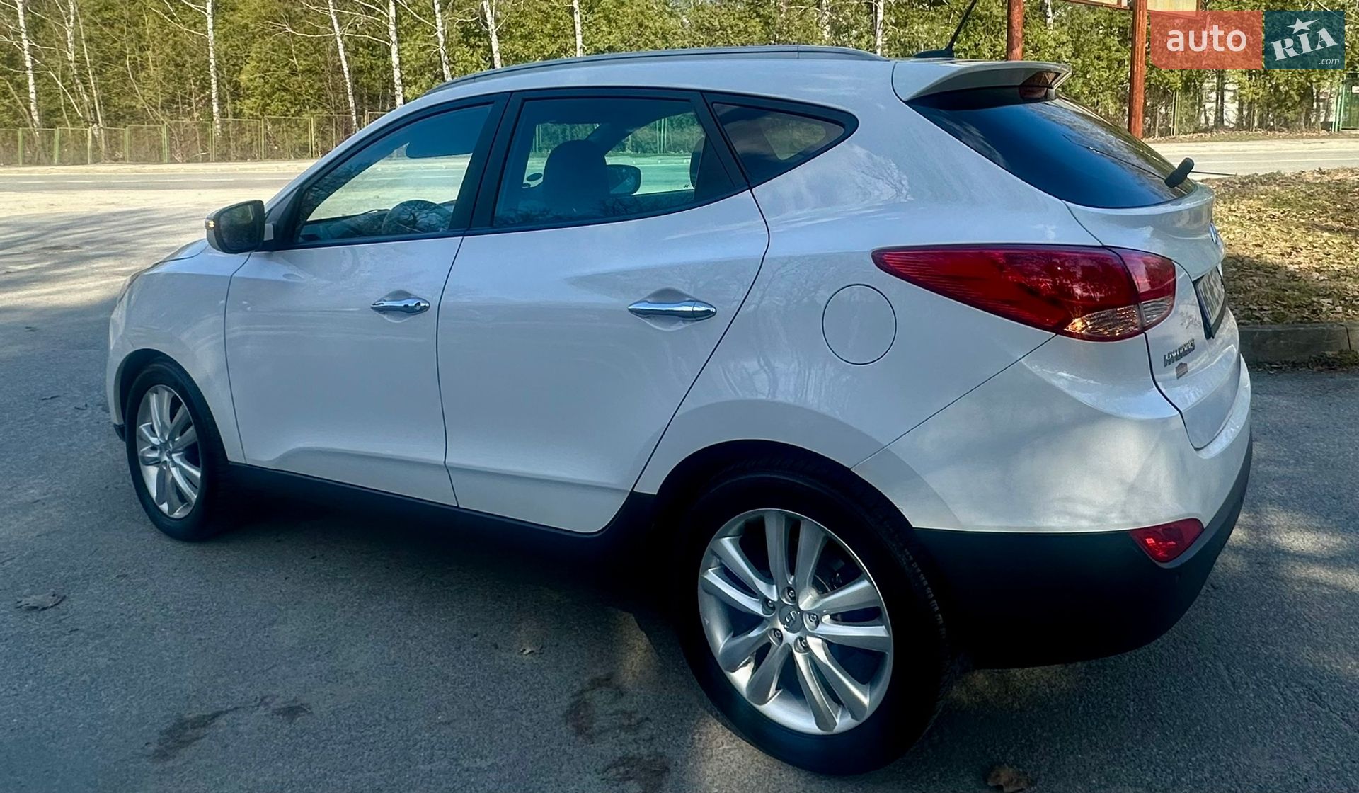 Hyundai ix35 2012 VIN TMAJU81VDCJ276588 фото оголошення 10 з 49
