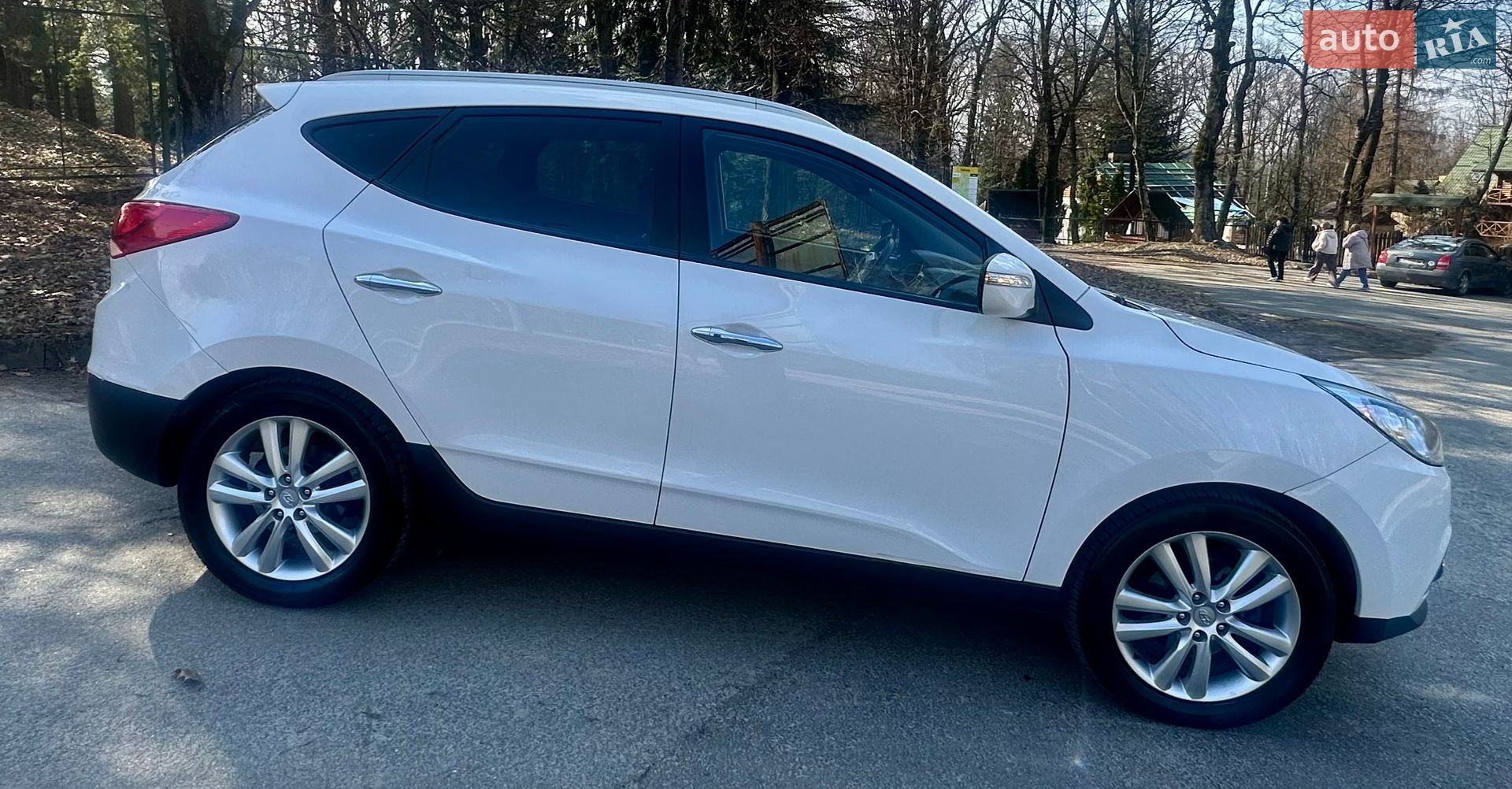 Hyundai ix35 2012 VIN TMAJU81VDCJ276588 фото оголошення 19 з 49