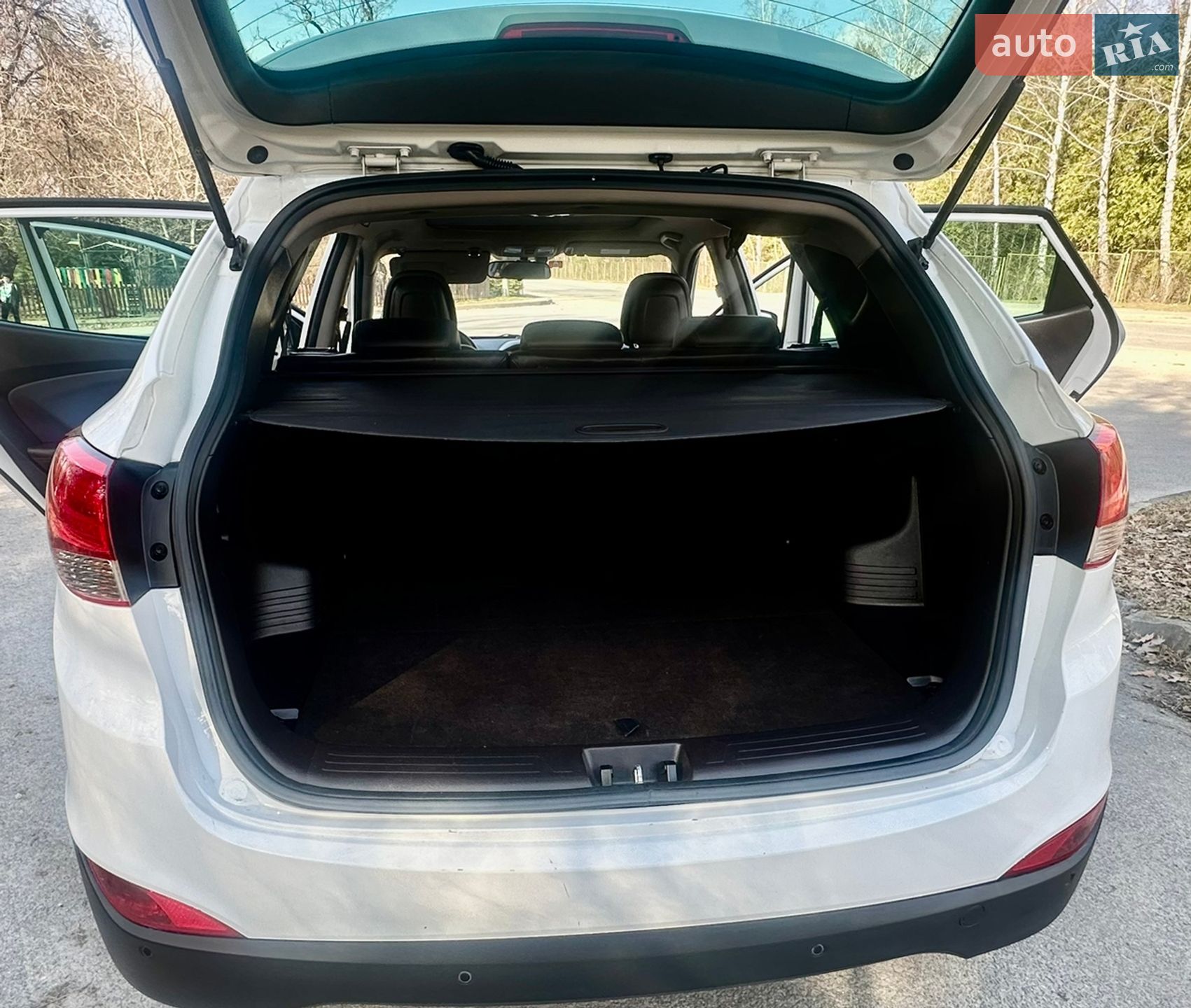 Hyundai ix35 2012 VIN TMAJU81VDCJ276588 фото оголошення 23 з 49