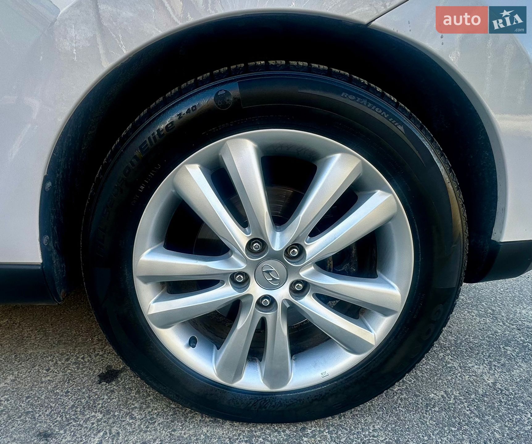 Hyundai ix35 2012 VIN TMAJU81VDCJ276588 фото оголошення 48 з 49