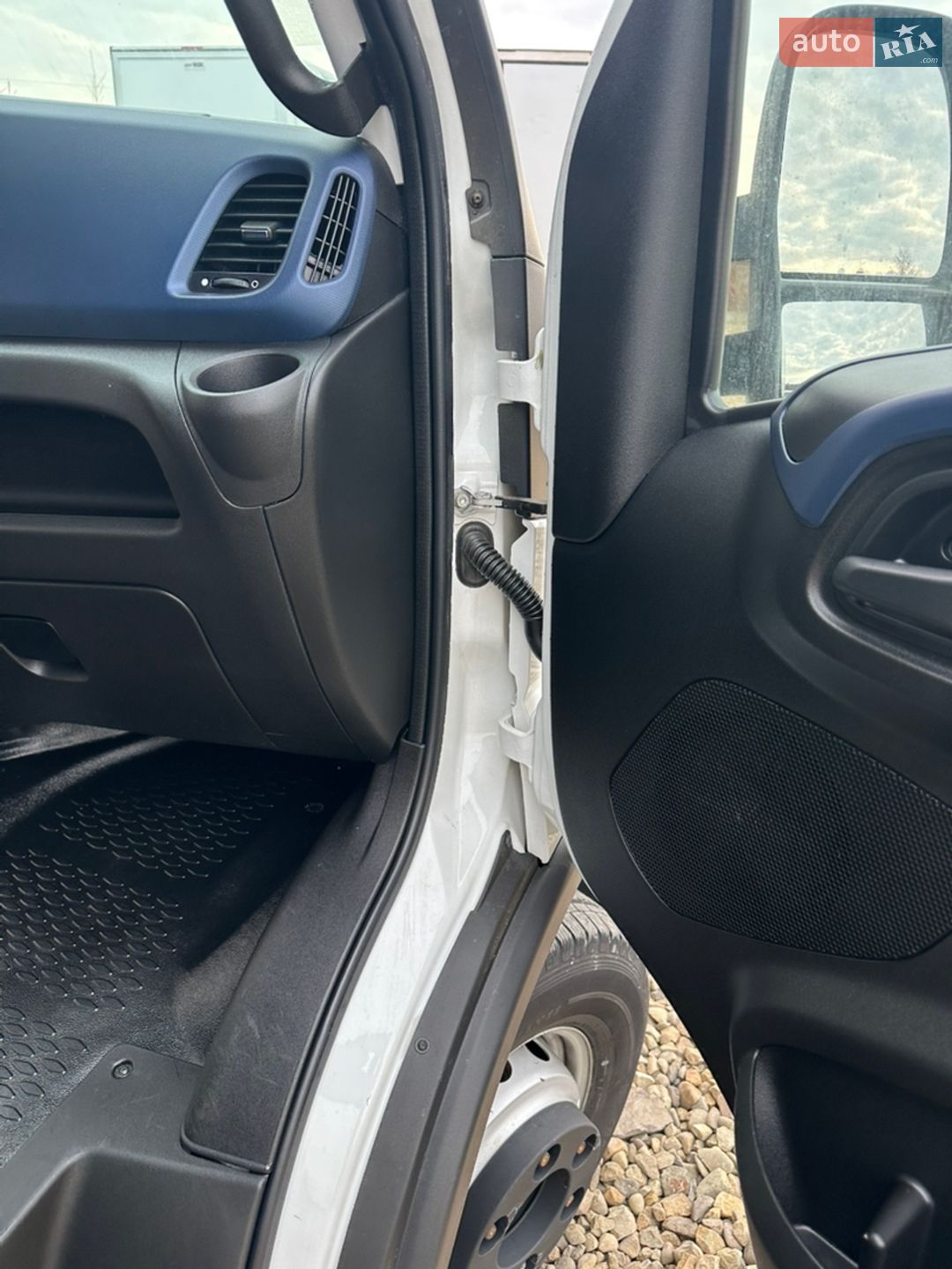 Iveco Daily 2019 VIN ZCFC270D505311468 фото оголошення 38 з 51