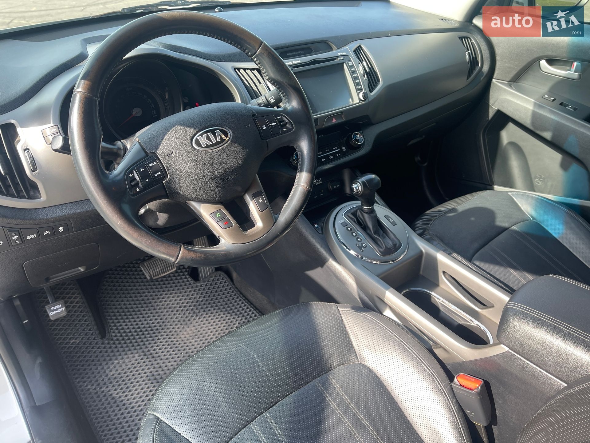 Kia Sportage 2014 VIN KNDPCCA66E7638259 фото оголошення 8 з 24