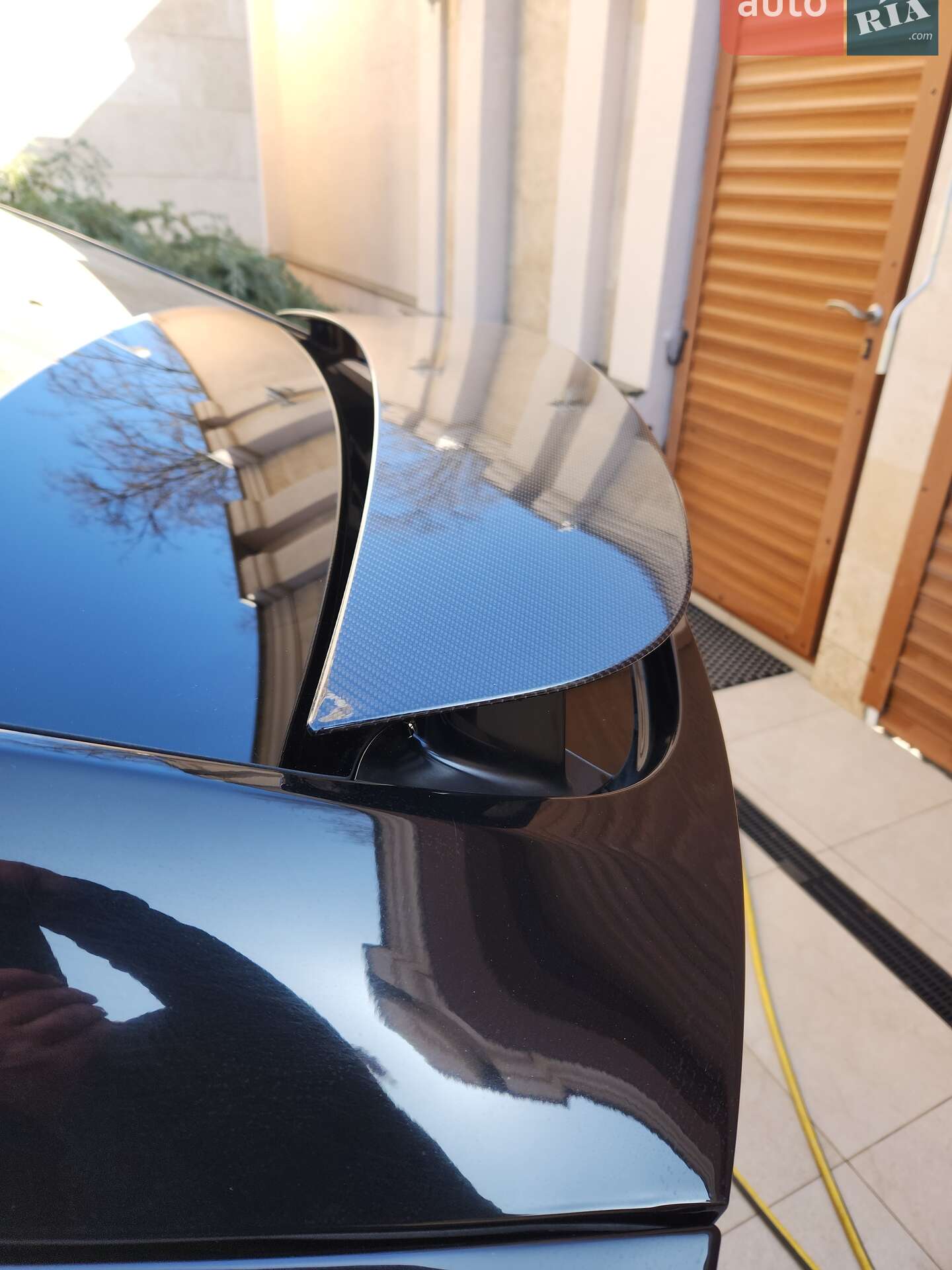 Tesla Model X 2016 VIN 5YJXCBE21GF011984 фото оголошення 33 з 43