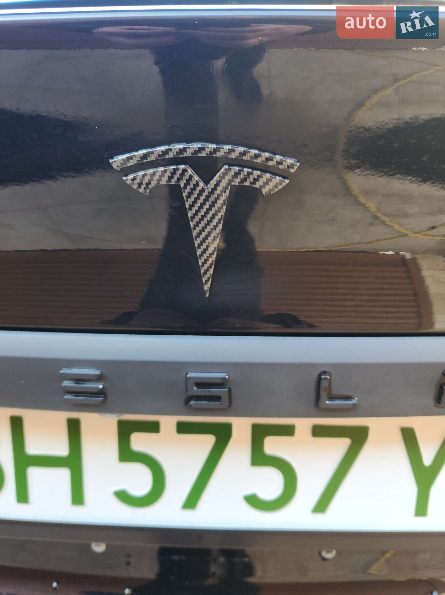 Tesla Model X 2016 VIN 5YJXCBE21GF011984 фото оголошення 34 з 43