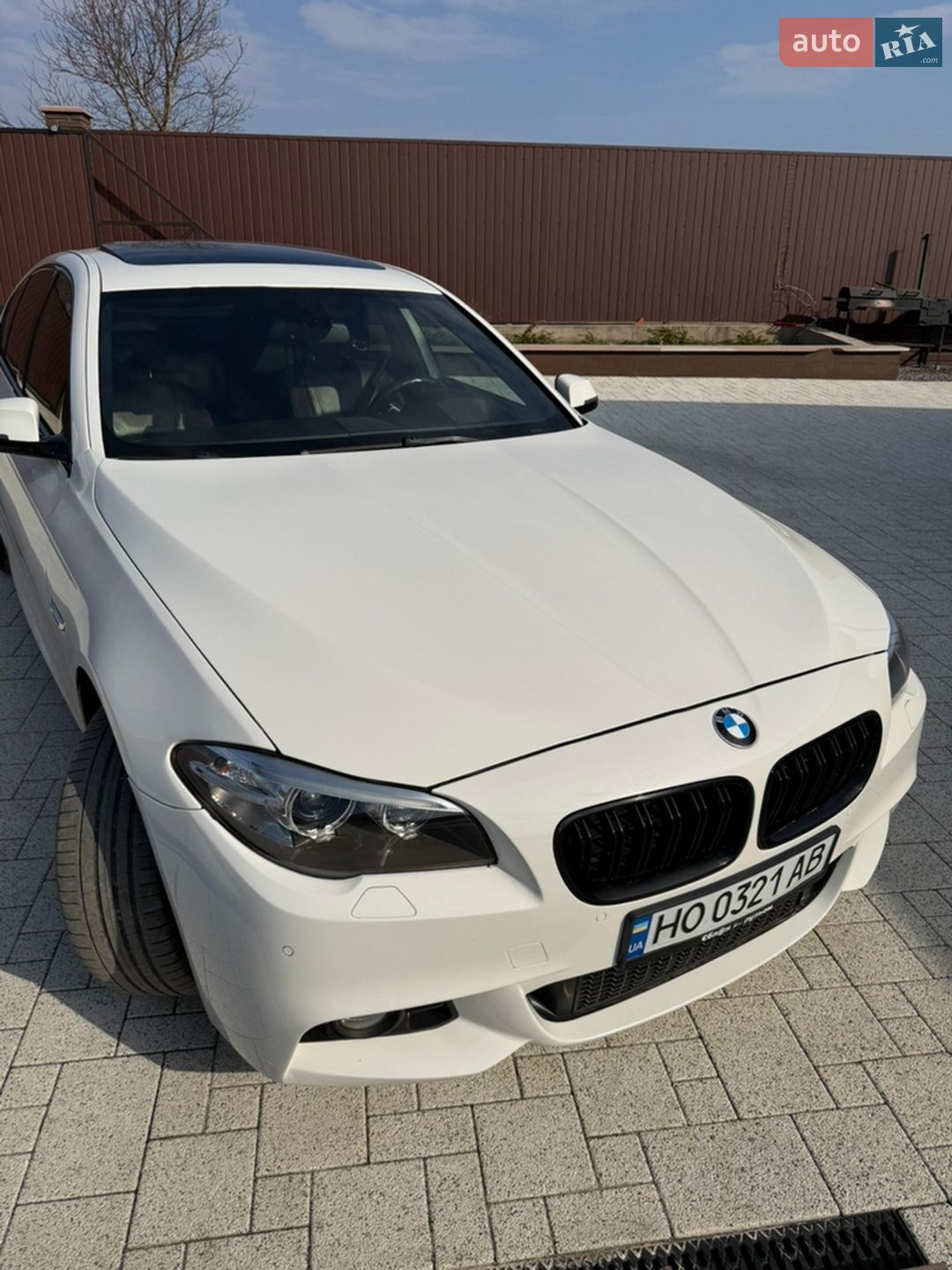 BMW 5 Series 2015 VIN WBA5B3C5XFD547719 фото оголошення 3 з 21